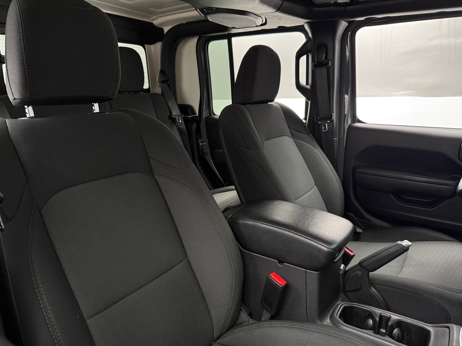 Thumbnail: 2022 Jeep Gladiator - 2