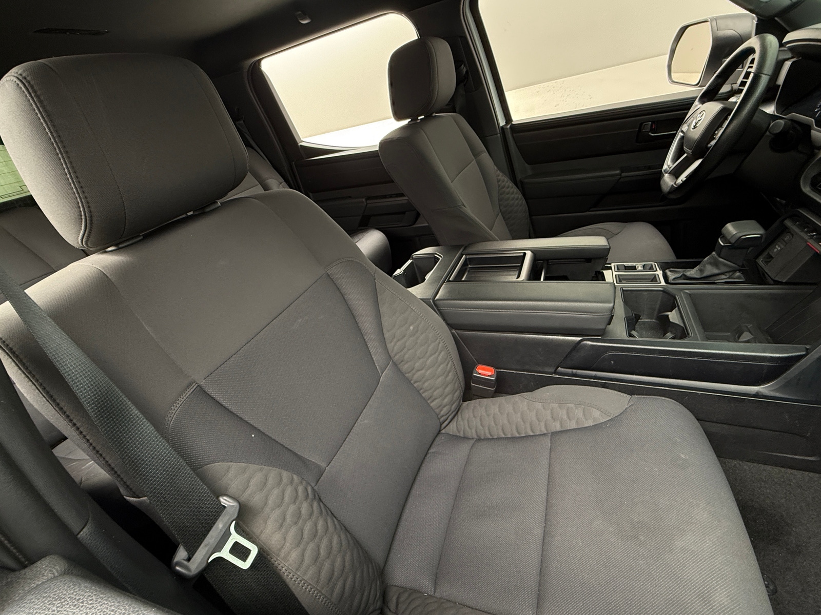 Thumbnail: 2025 Toyota Tundra - 2