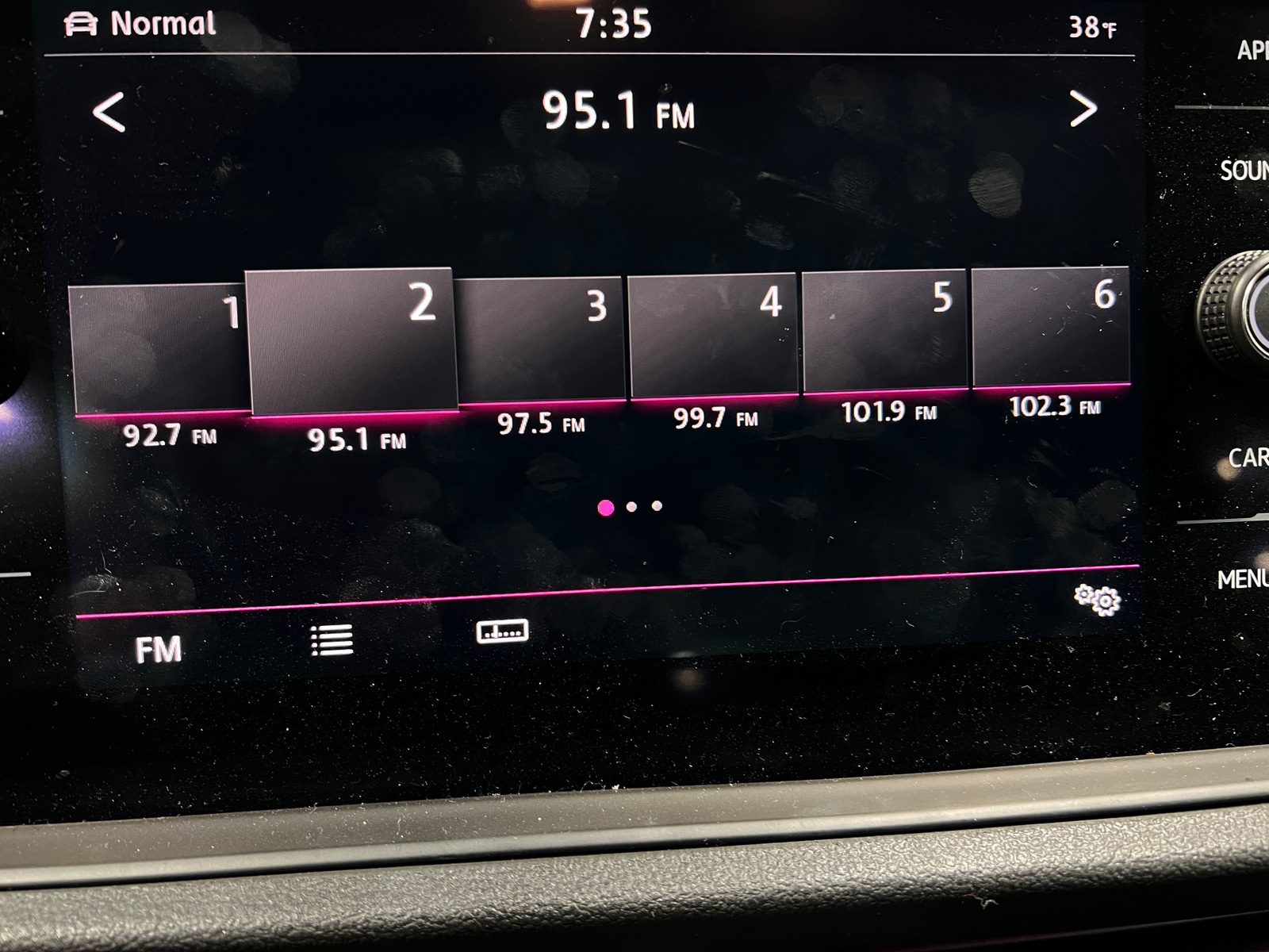 Thumbnail: 2019 Volkswagen Jetta - 3