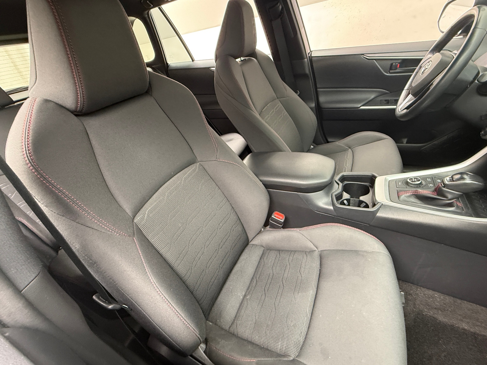 Thumbnail: 2021 Toyota RAV4 - 2