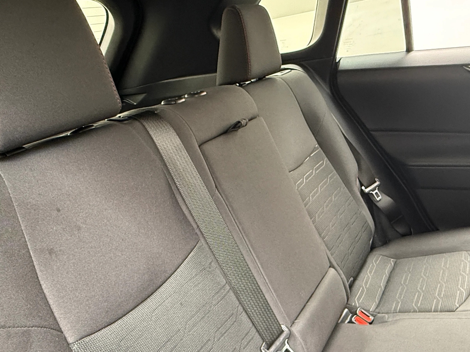 Thumbnail: 2021 Toyota RAV4 - 6