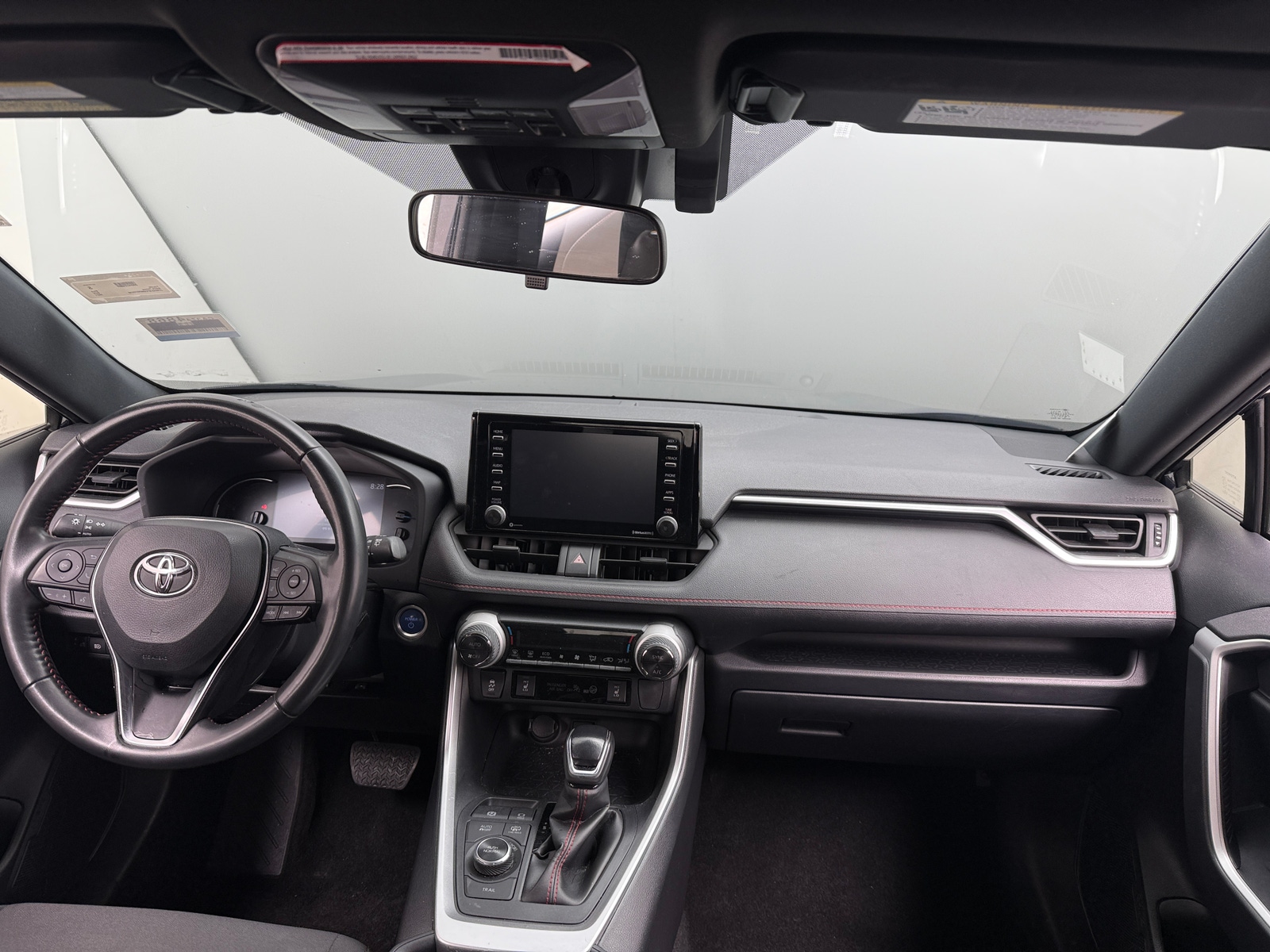 Thumbnail: 2021 Toyota RAV4 - 3