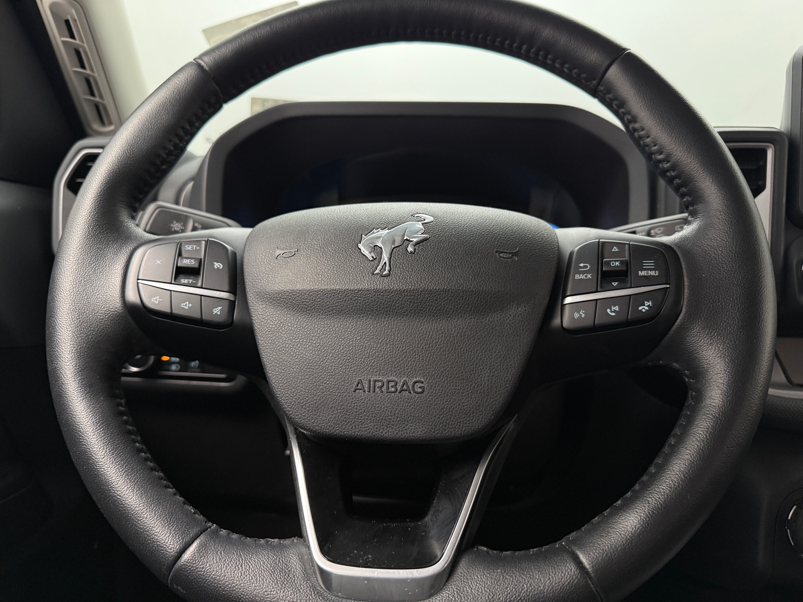 Thumbnail: 2023 Ford Bronco Sport - 5