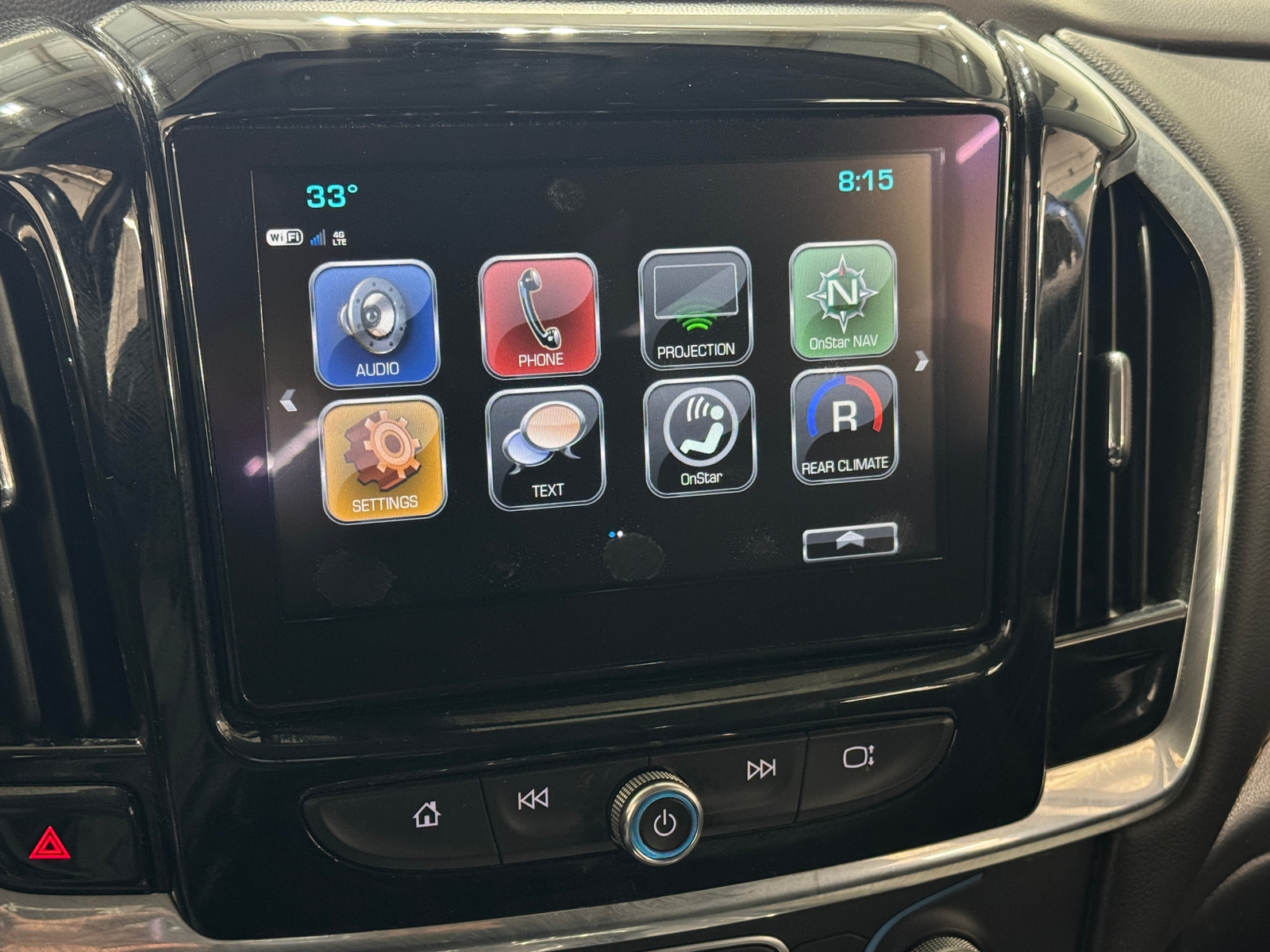 Thumbnail: 2019 Chevrolet Traverse - 4