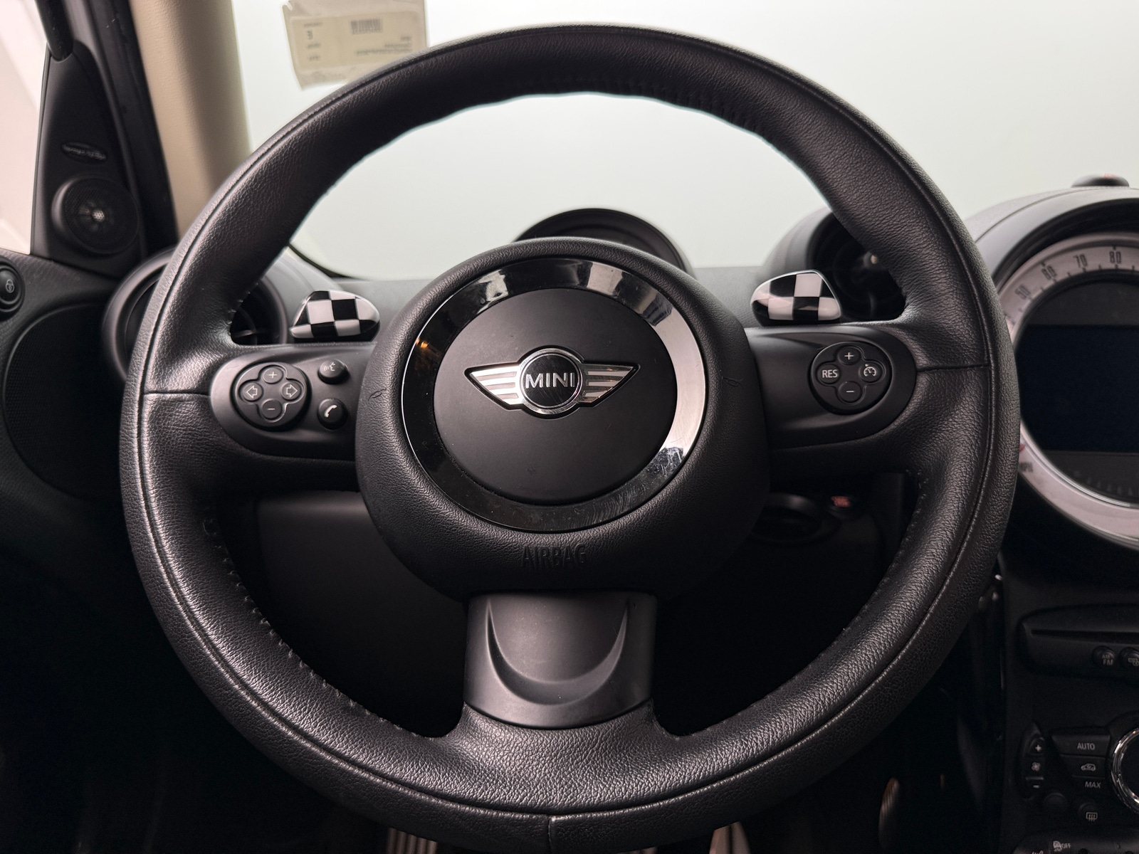 Thumbnail: 2014 MINI Cooper Countryman - 4