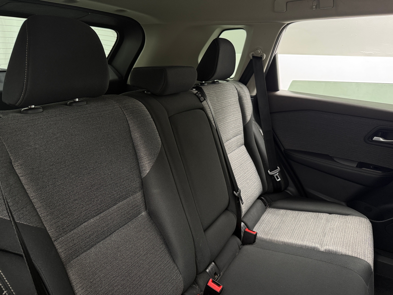 Thumbnail: 2023 Nissan Rogue - 6