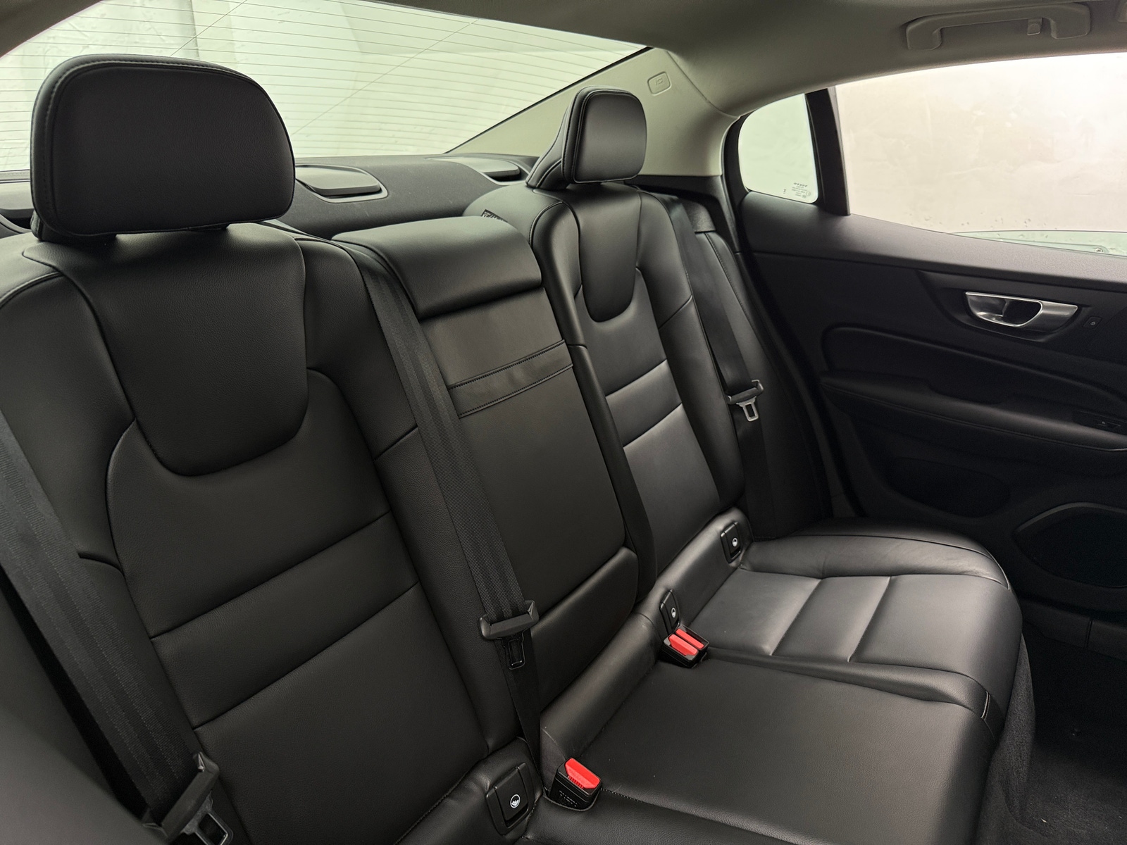 Thumbnail: 2024 Volvo S60 - 5