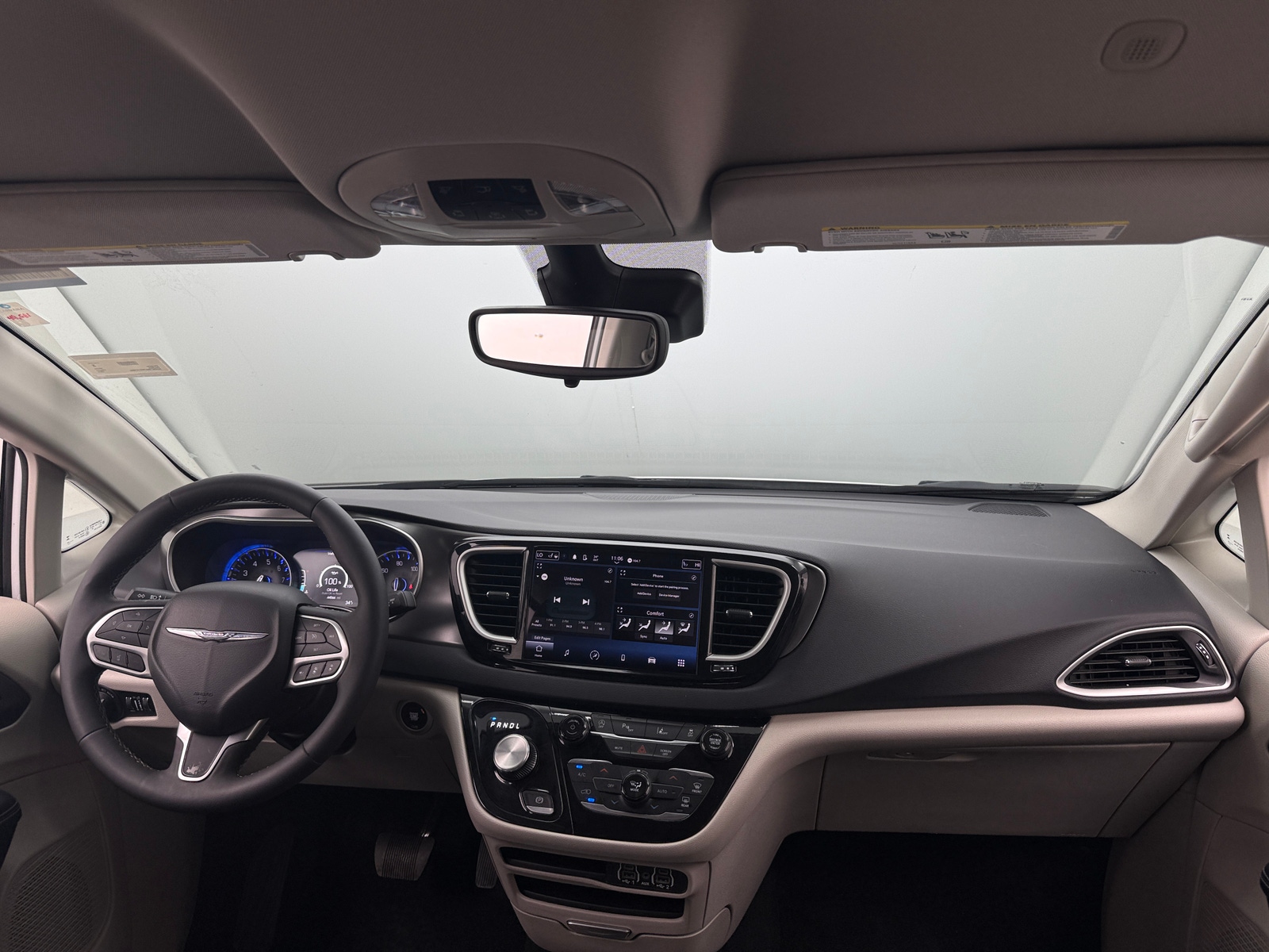 Thumbnail: 2024 Chrysler Pacifica - 2