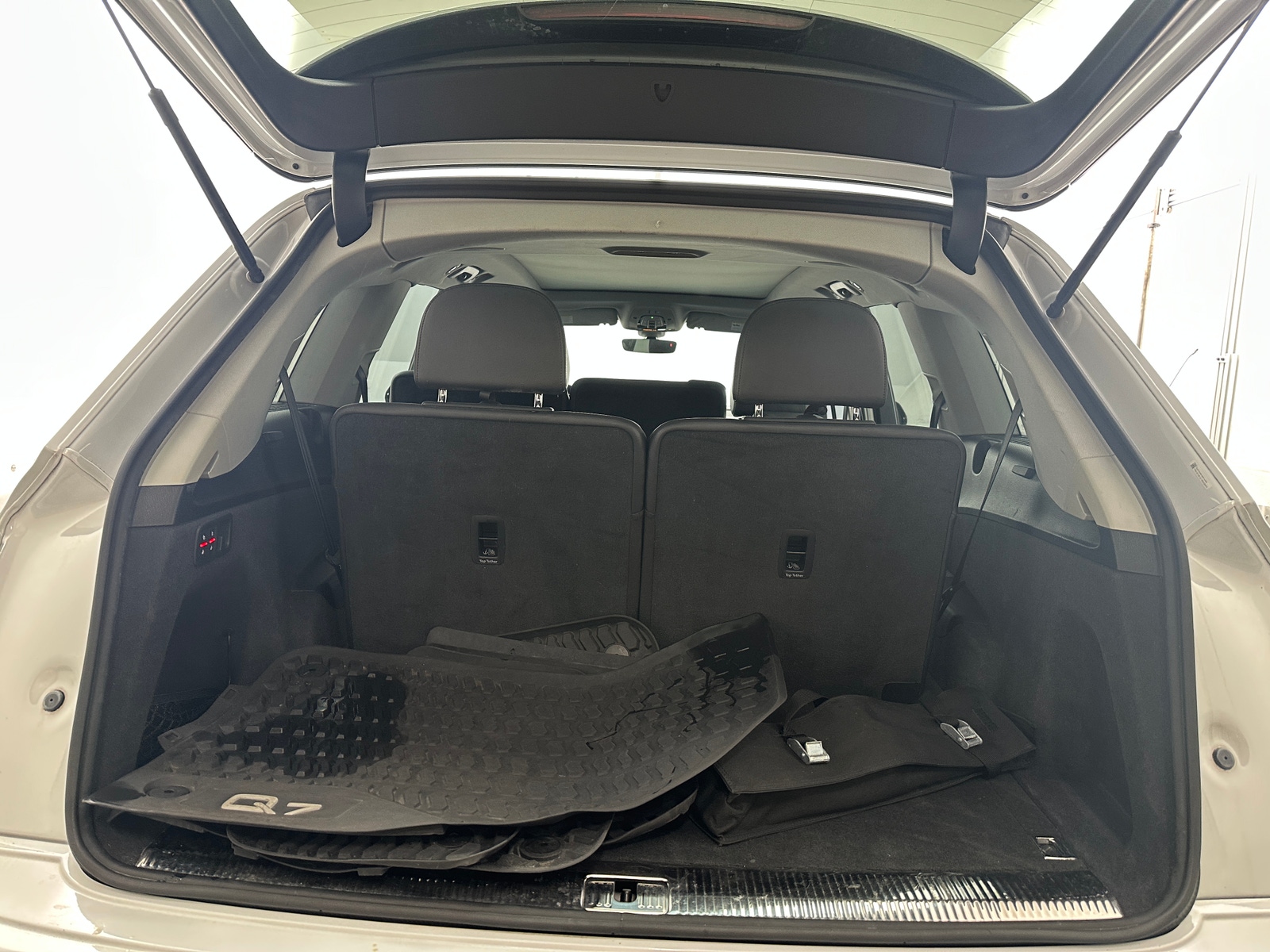 Thumbnail: 2019 Audi Q7 - 6