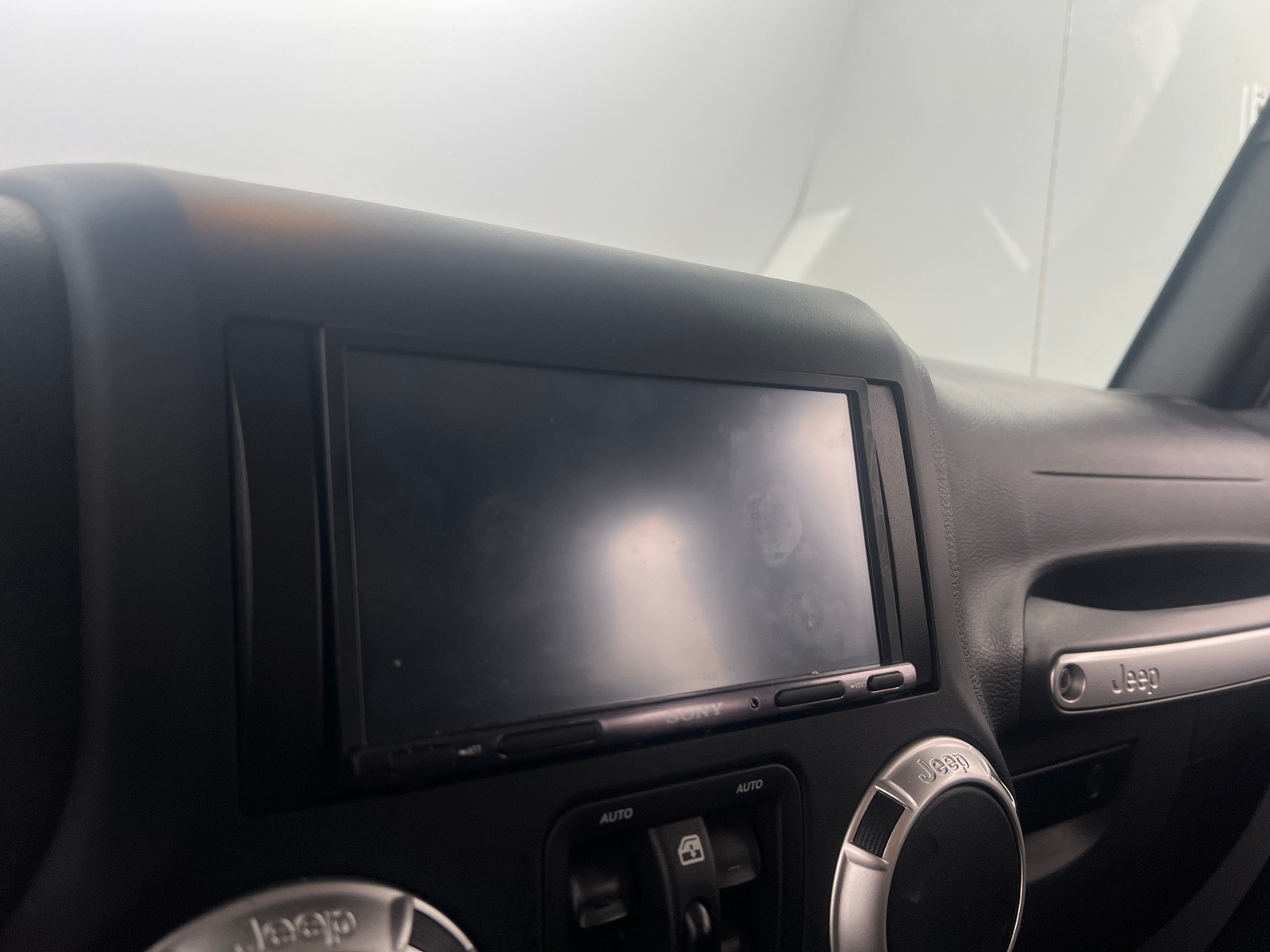 Thumbnail: 2018 Jeep Wrangler - 4