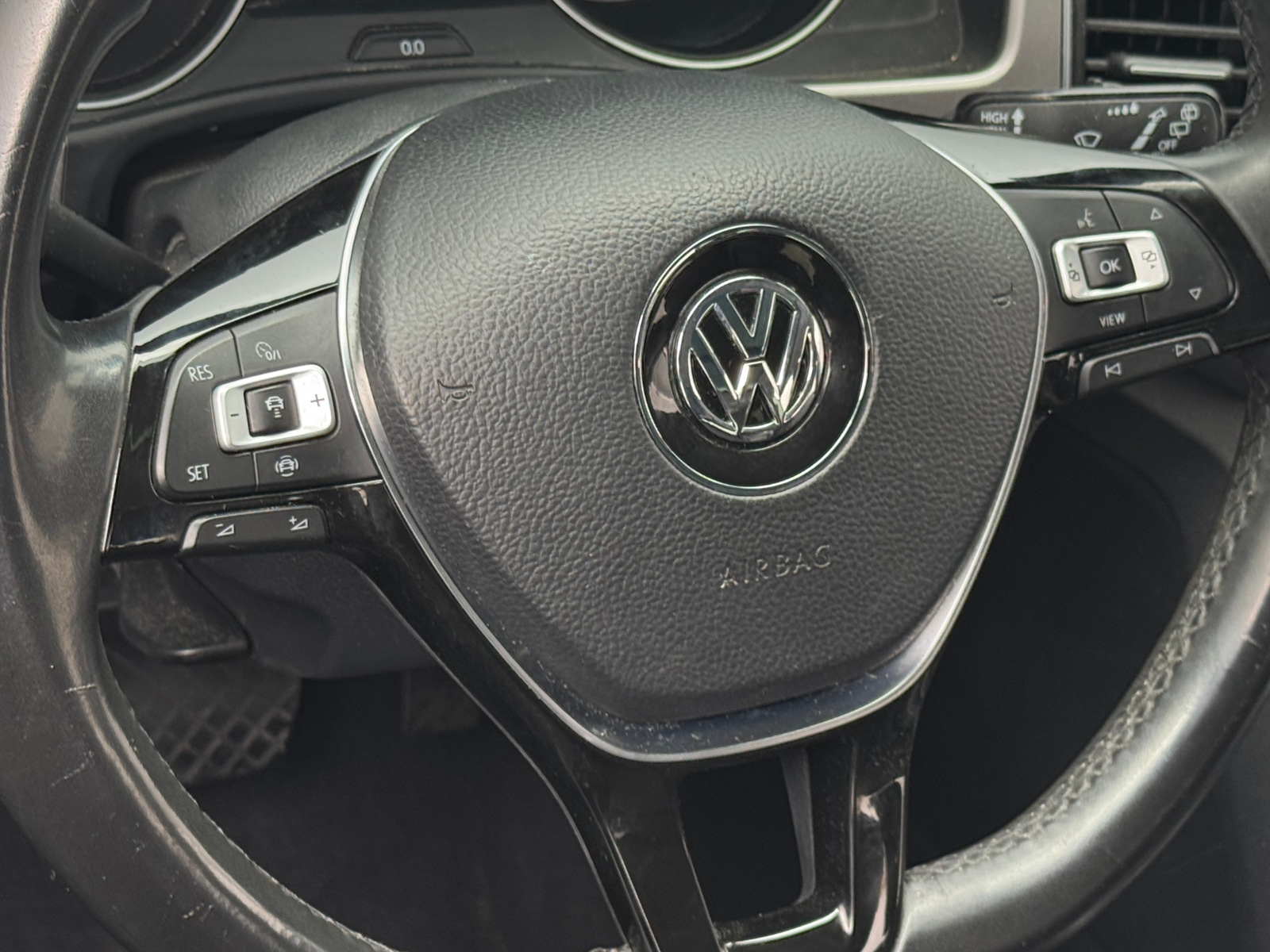 Thumbnail: 2019 Volkswagen Atlas - 4