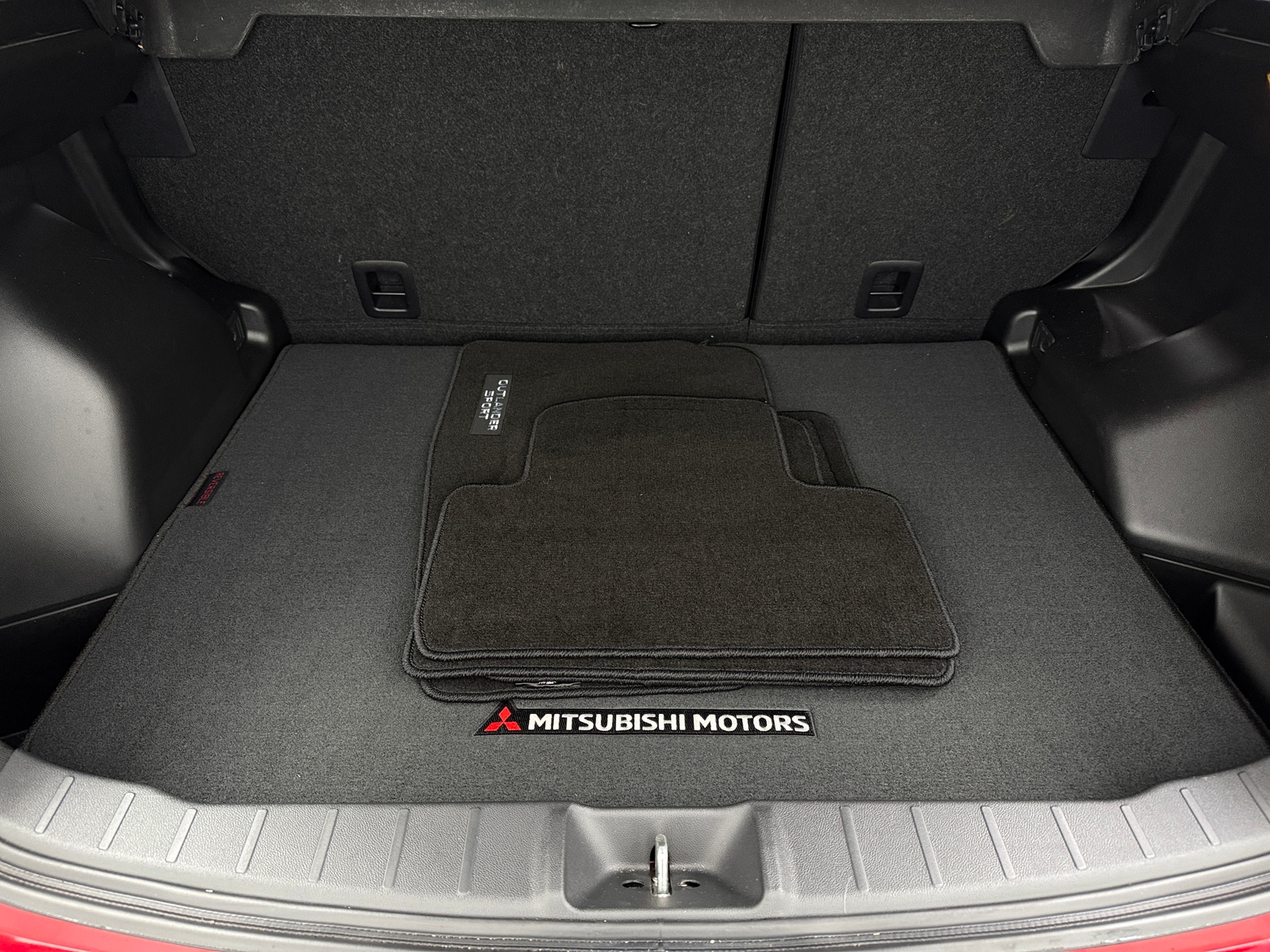 Thumbnail: 2023 Mitsubishi Outlander Sport - 7