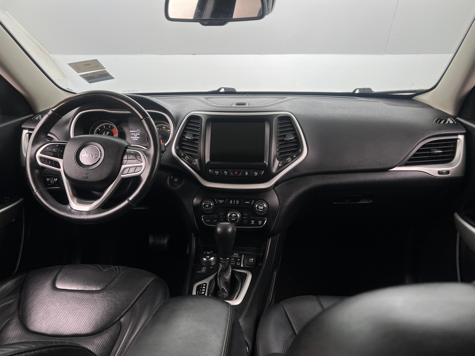 Thumbnail: 2017 Jeep Cherokee - 2