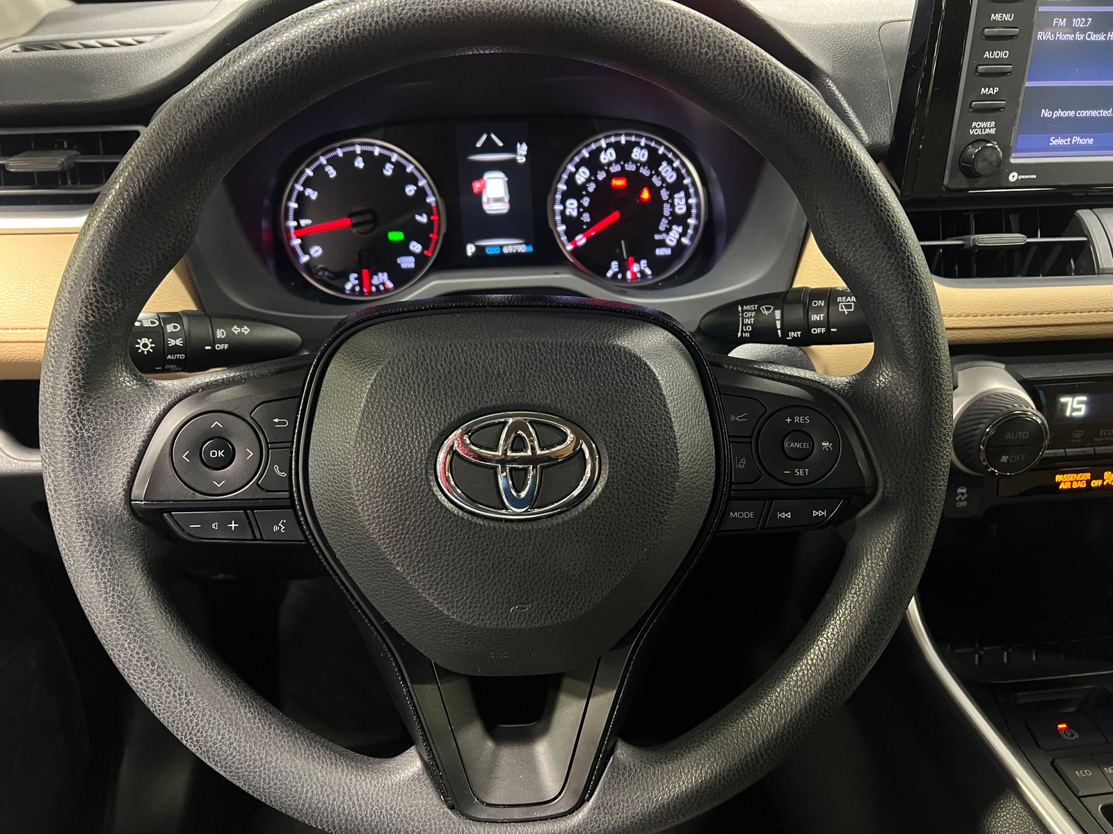 Thumbnail: 2020 Toyota RAV4 - 5