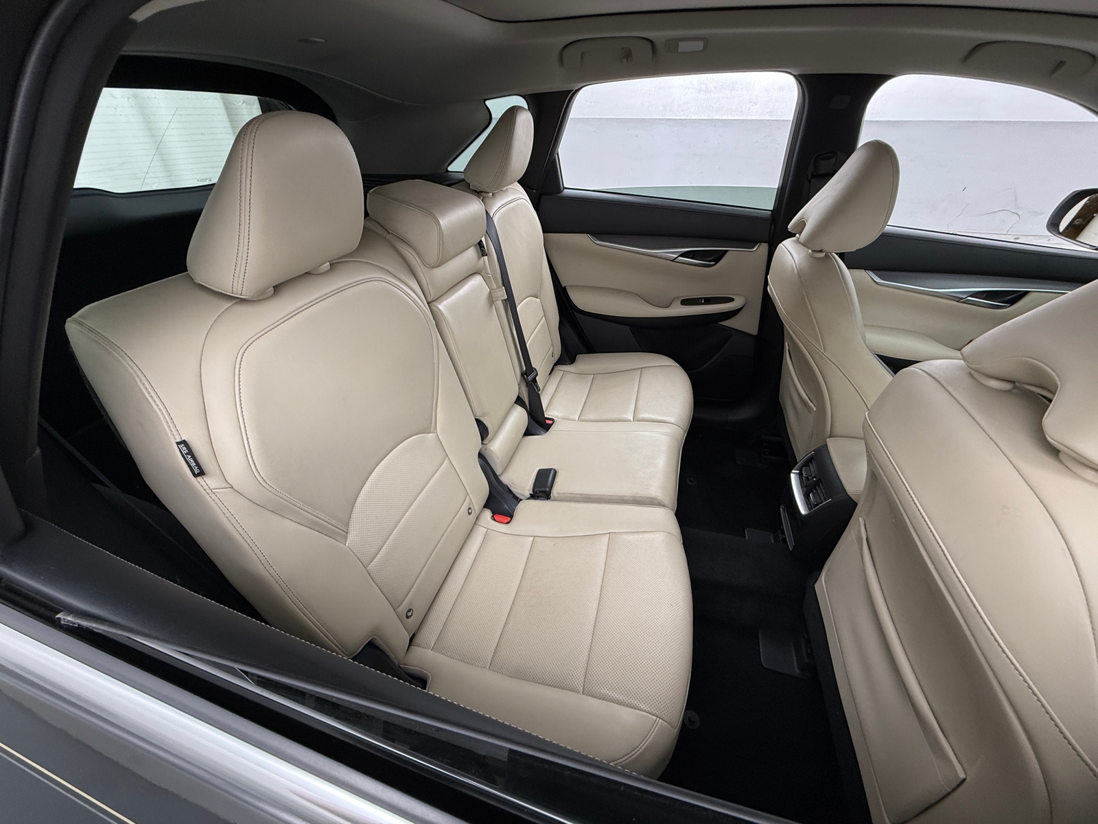 Thumbnail: 2022 INFINITI QX50 - 5