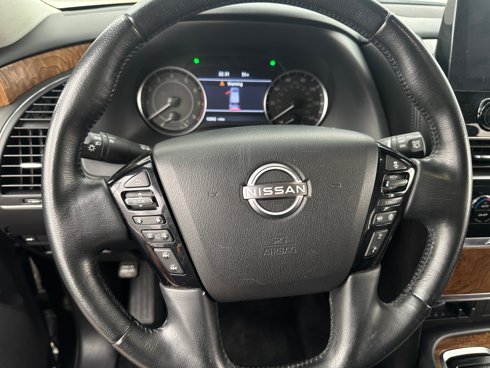 Thumbnail: 2023 Nissan Armada - 4