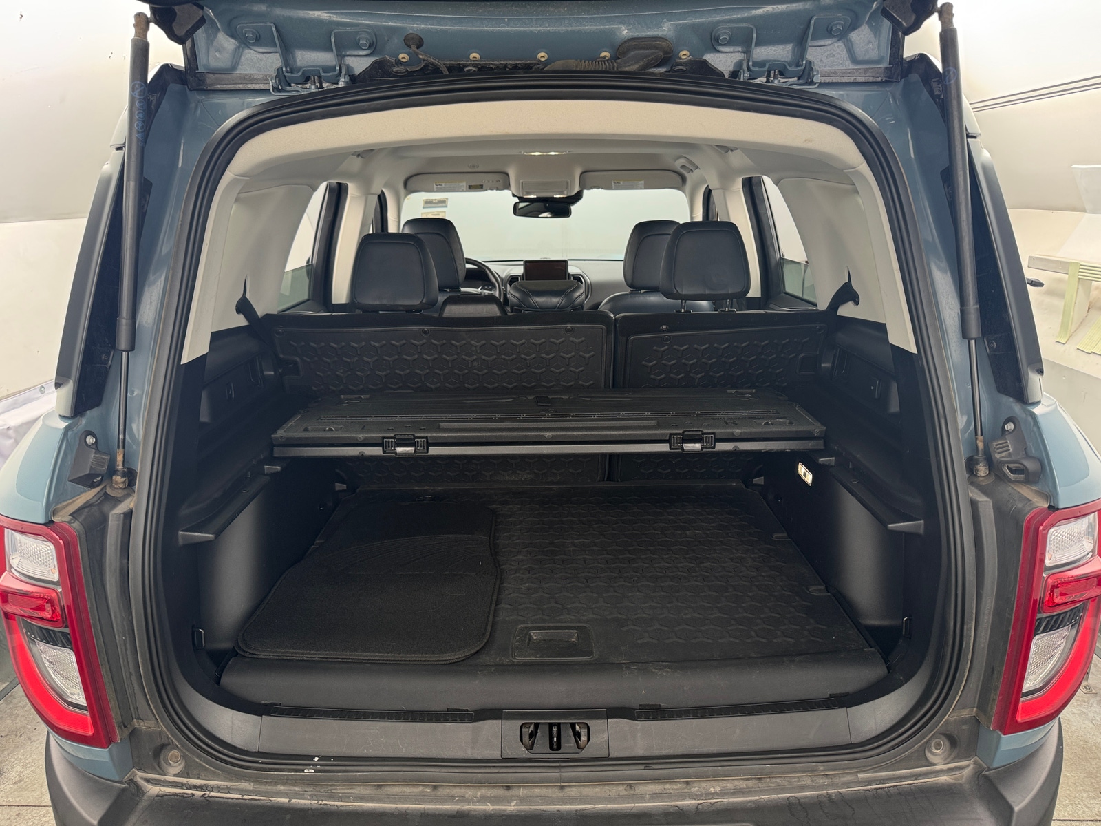 Thumbnail: 2022 Ford Bronco Sport - 6