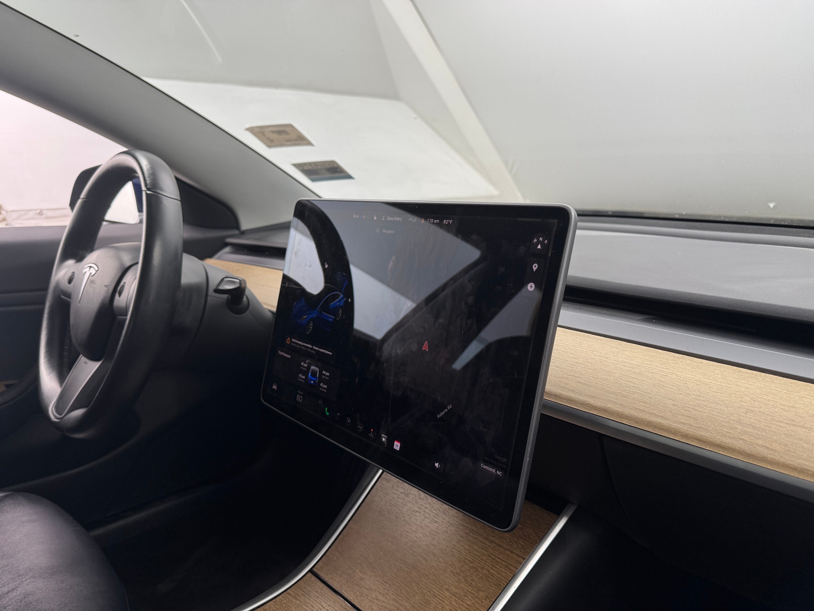 Thumbnail: 2019 Tesla Model 3 - 3