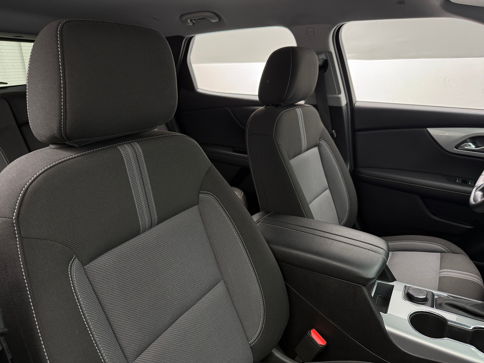 Thumbnail: 2025 Chevrolet Blazer - 2