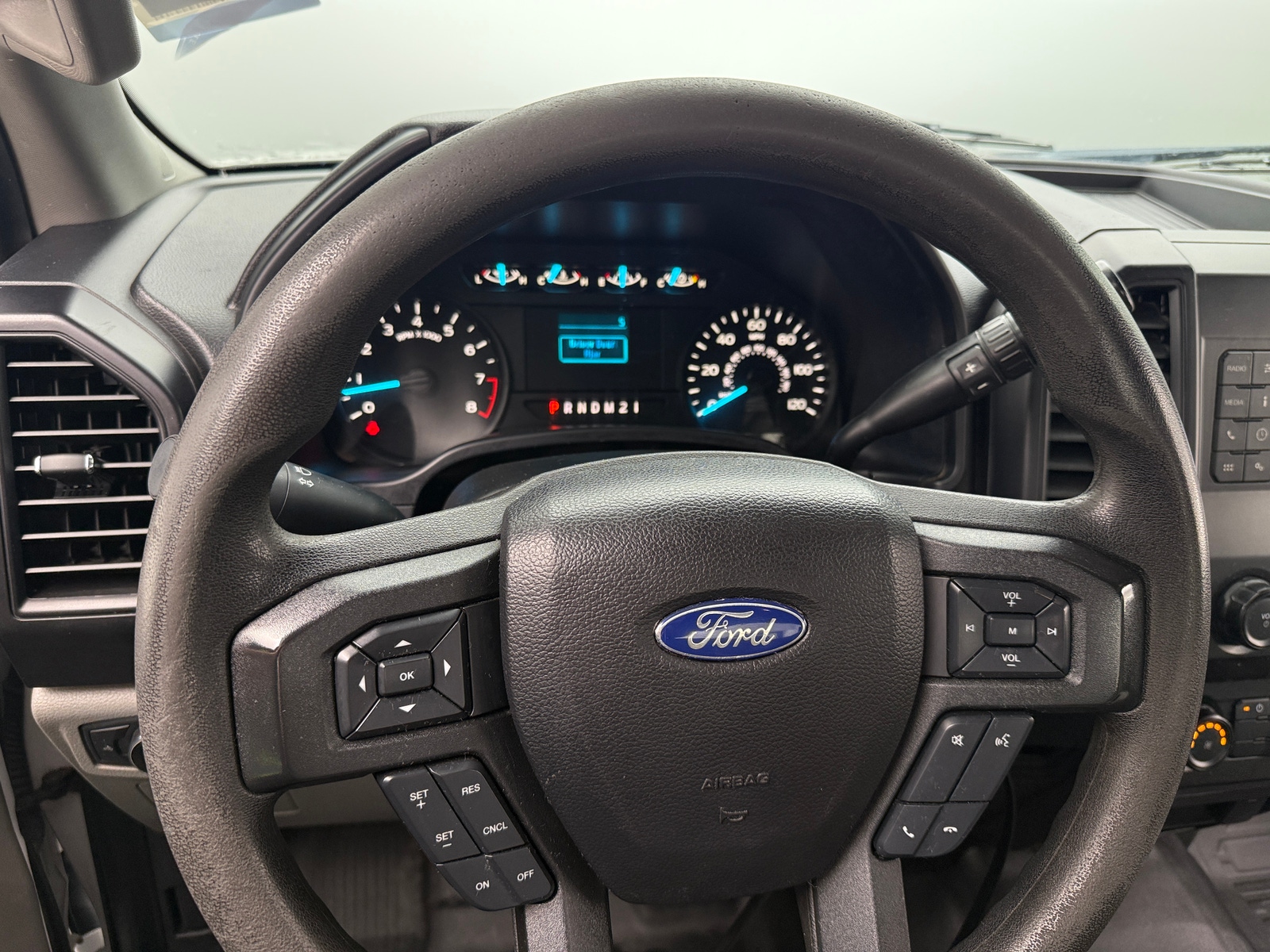 Thumbnail: 2019 Ford Econoline - 5