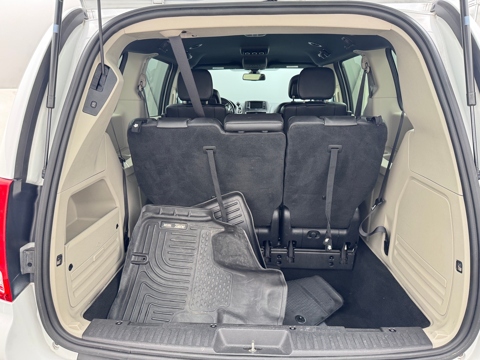 Thumbnail: 2019 Dodge Grand Caravan - 6