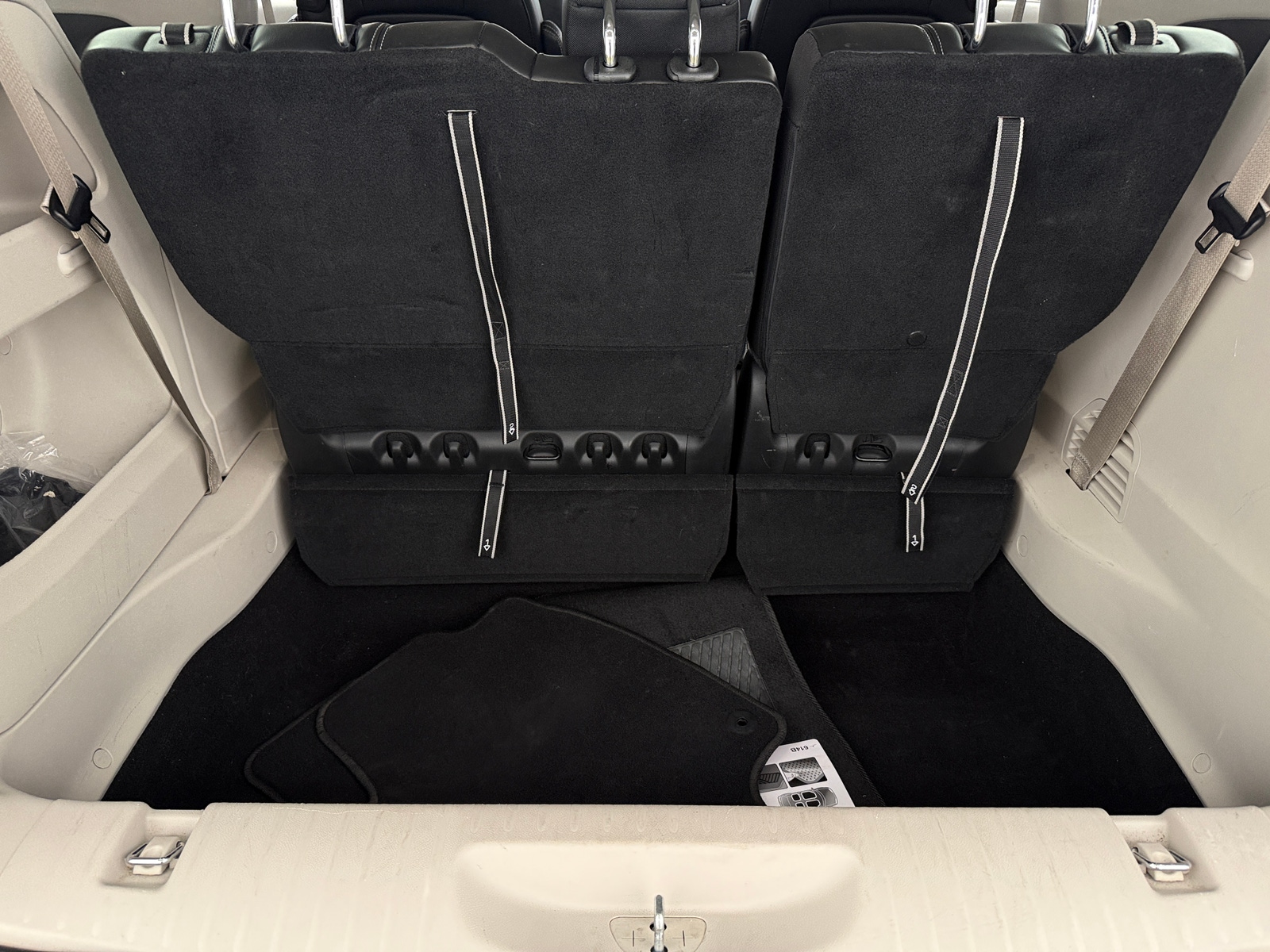 Thumbnail: 2024 Chrysler Pacifica - 6