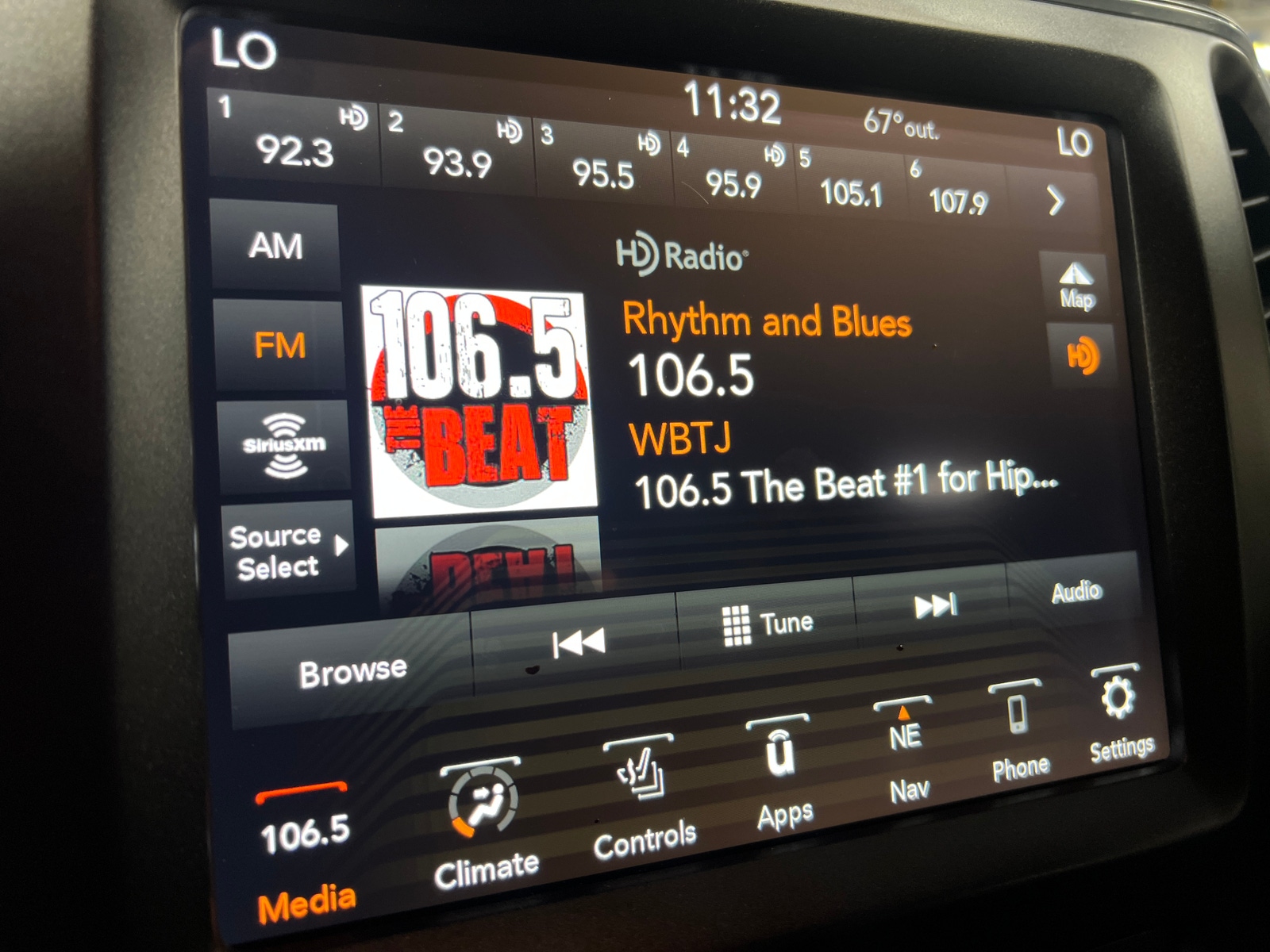 Thumbnail: 2021 Jeep Cherokee - 3