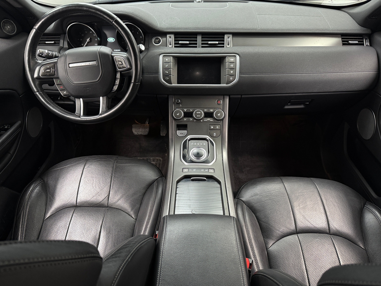 Thumbnail: 2019 Land Rover Range Rover Evoque - 2