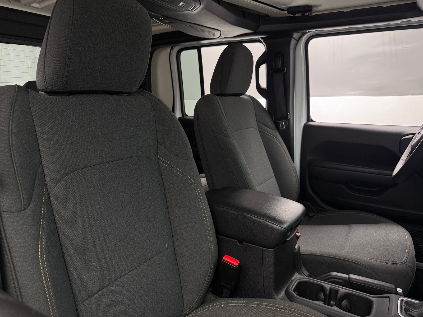 Thumbnail: 2025 Jeep Gladiator - 2