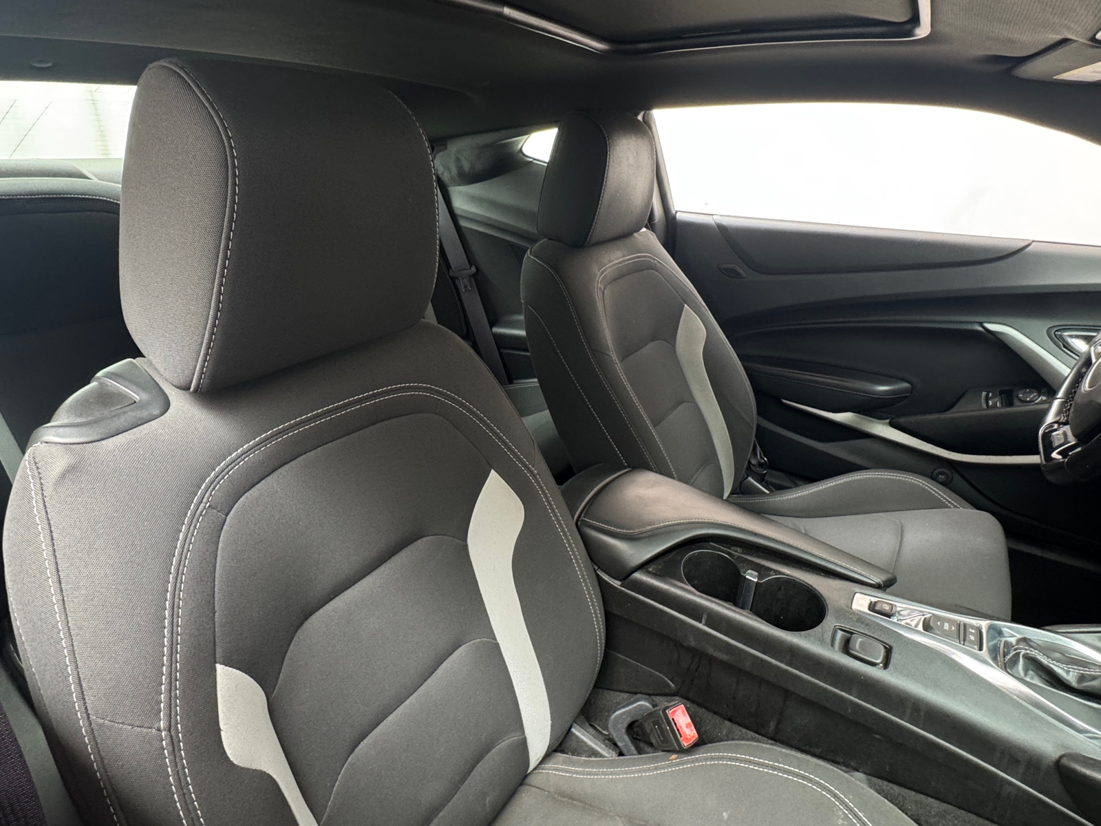 Thumbnail: 2017 Chevrolet Camaro - 2