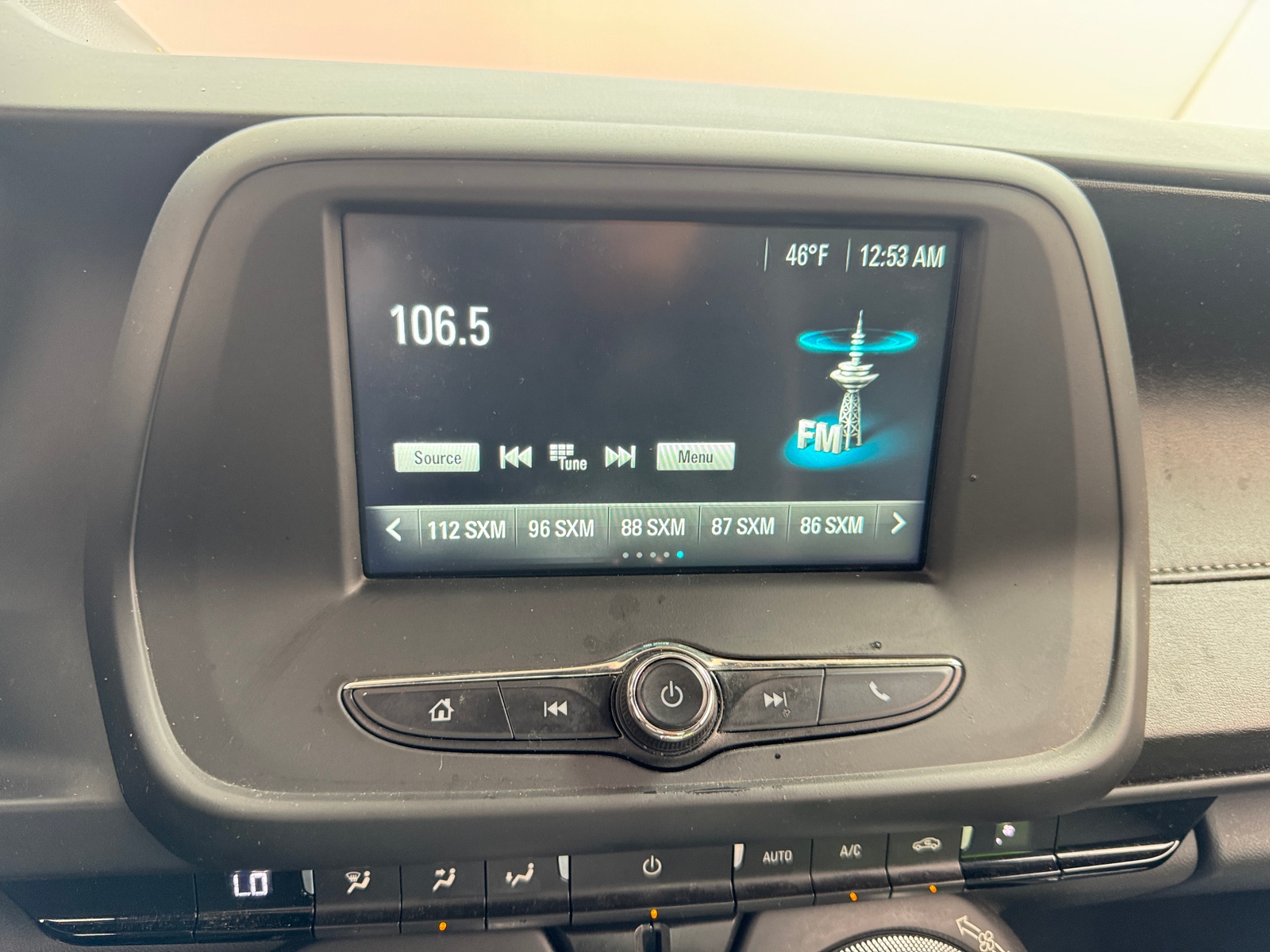 Thumbnail: 2017 Chevrolet Camaro - 3