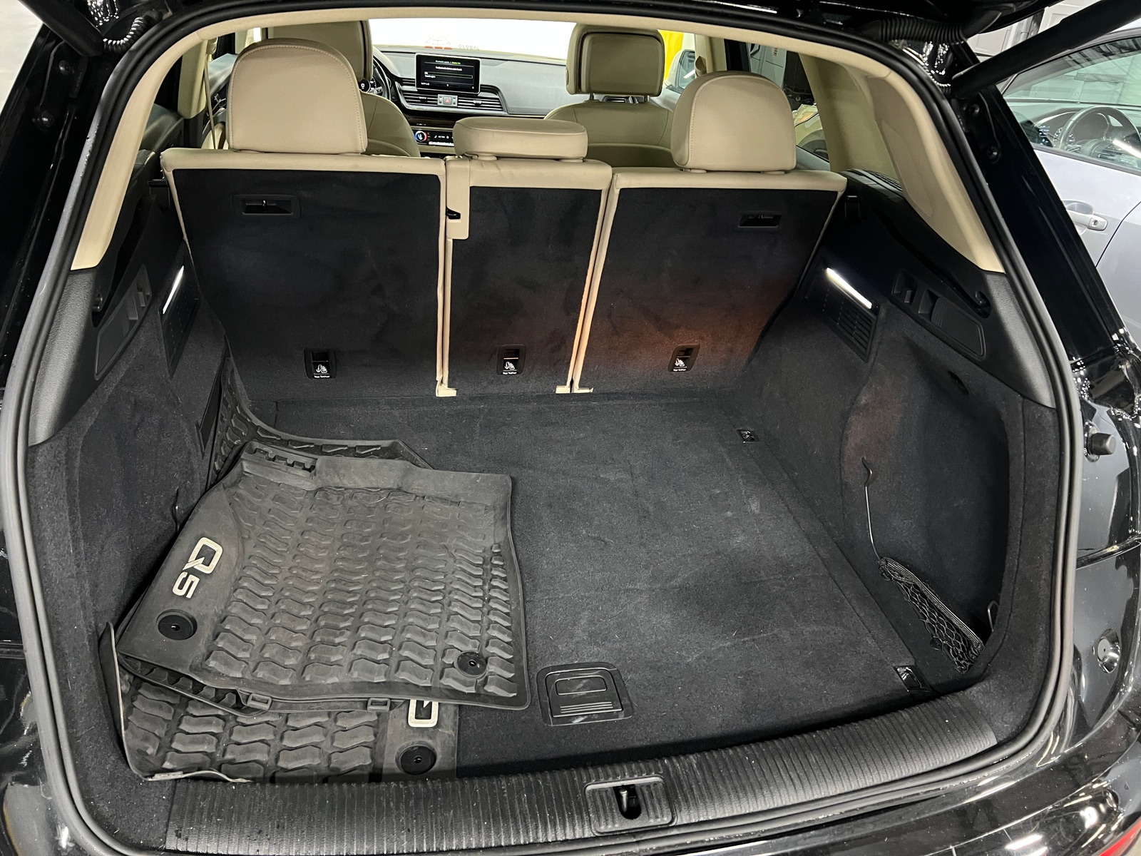 Thumbnail: 2020 Audi Q5 - 6