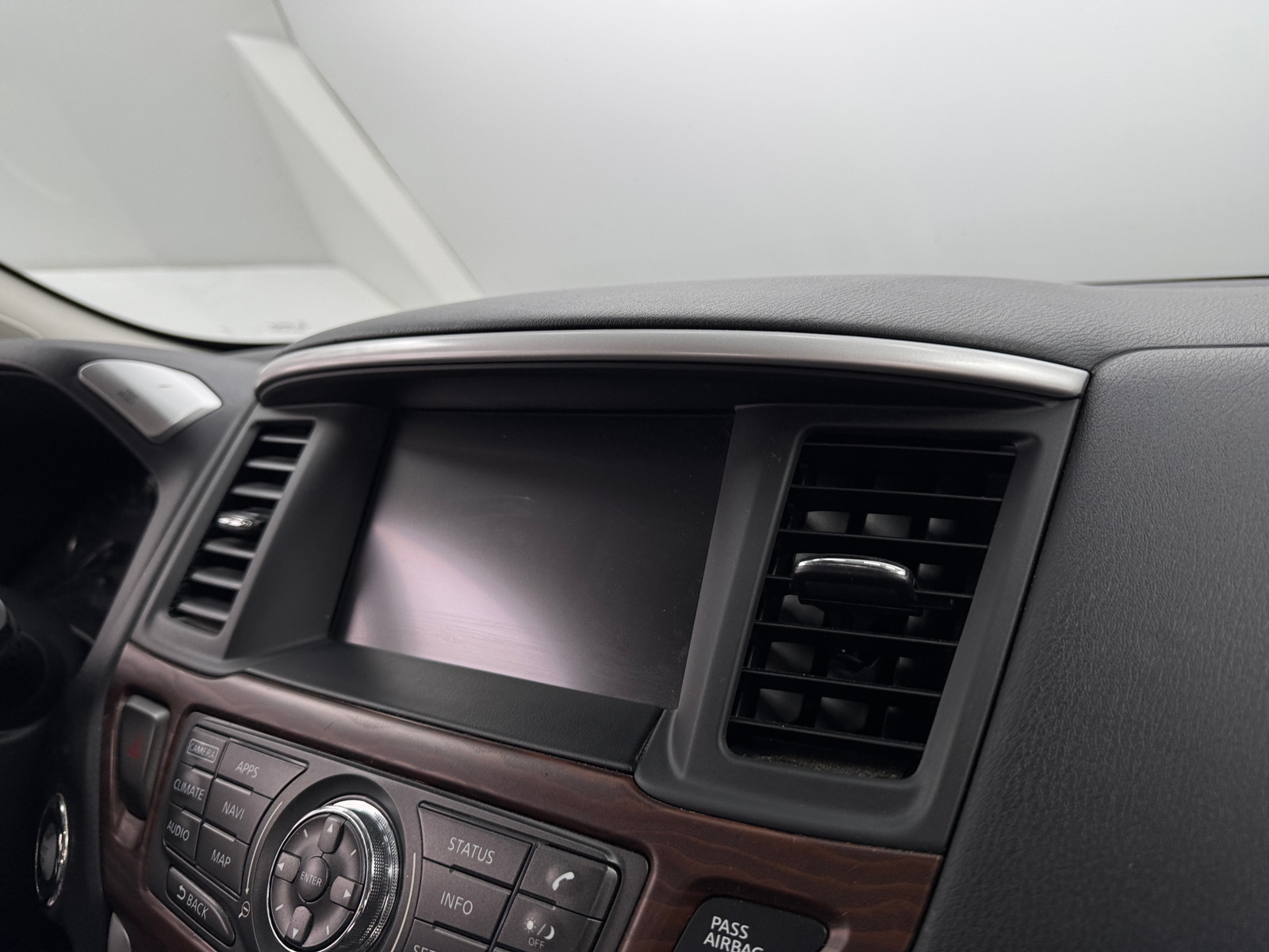 Thumbnail: 2019 Nissan Pathfinder - 3