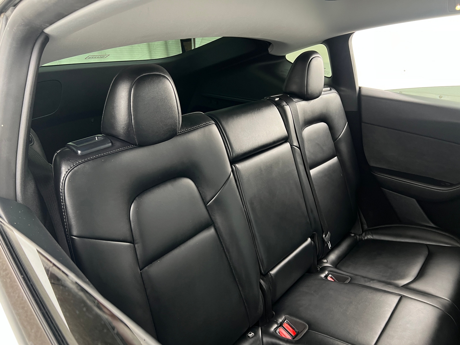 Thumbnail: 2023 Tesla Model Y - 4