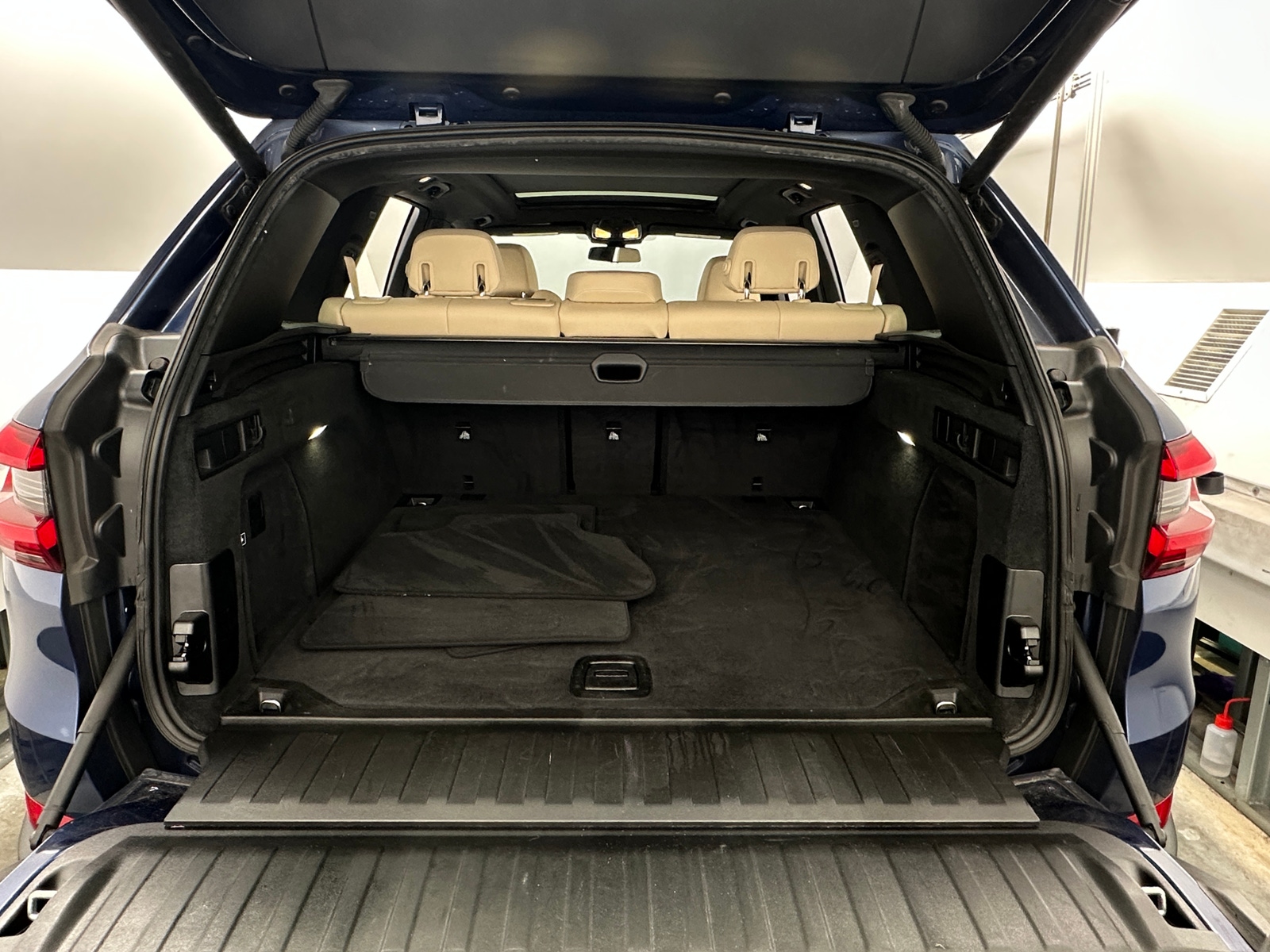 Thumbnail: 2020 BMW X5 - 6