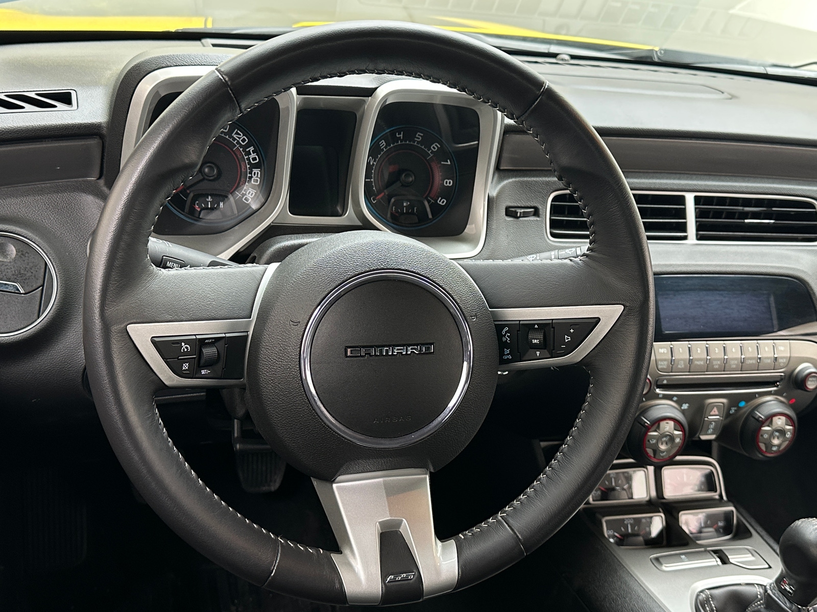 Thumbnail: 2011 Chevrolet Camaro - 4