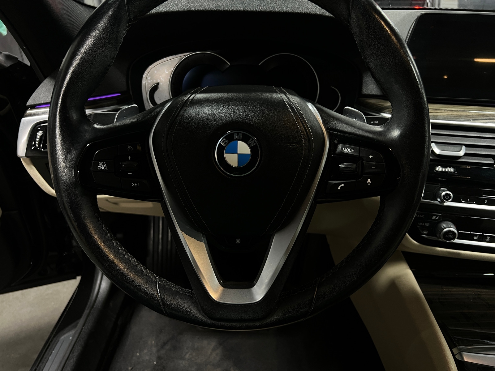 Thumbnail: 2018 BMW 5 Series - 4