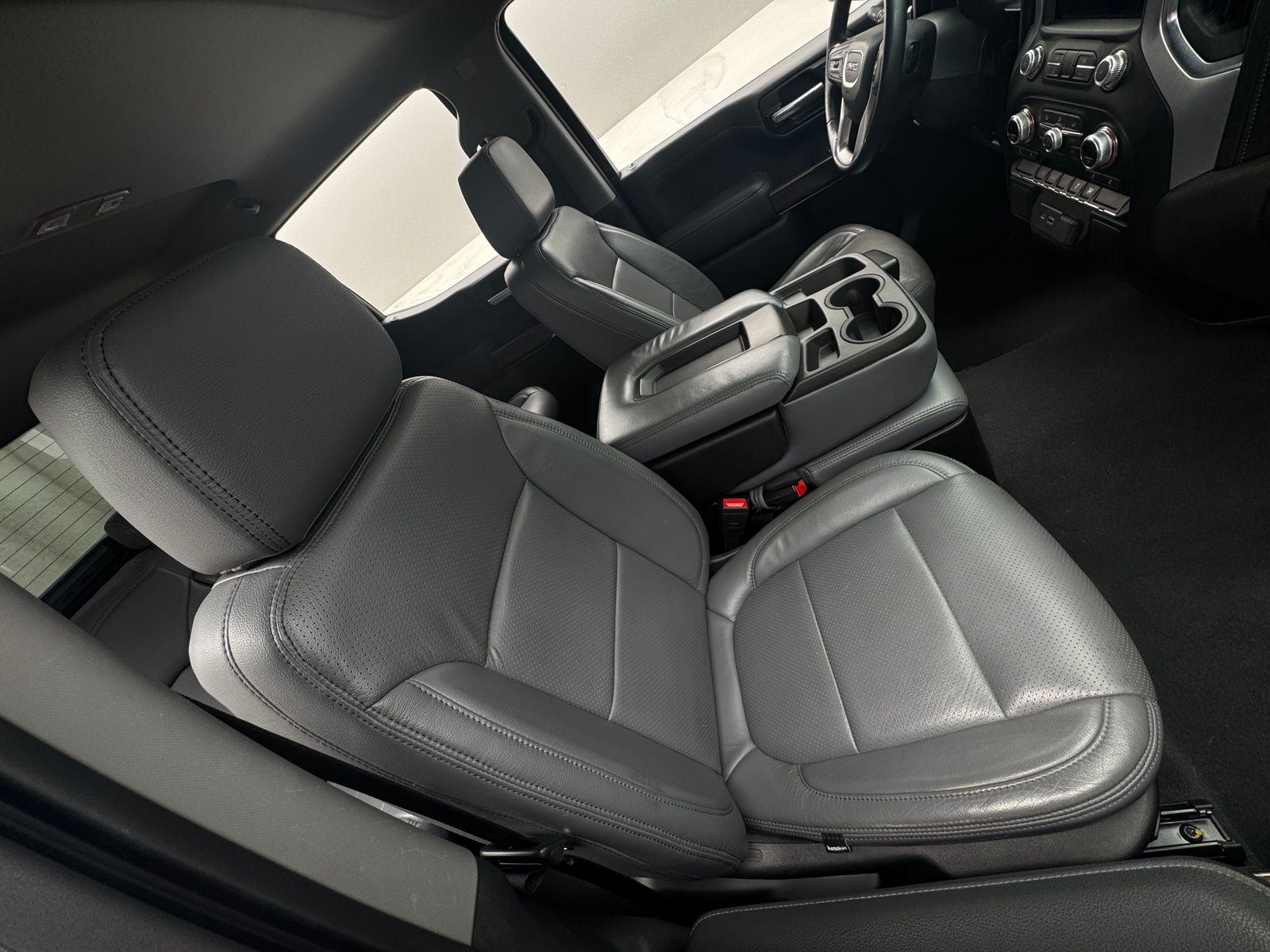 Thumbnail: 2021 GMC Sierra 1500 - 2