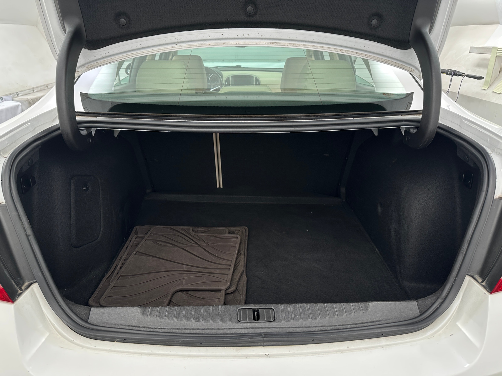 Thumbnail: 2016 Buick Verano - 6