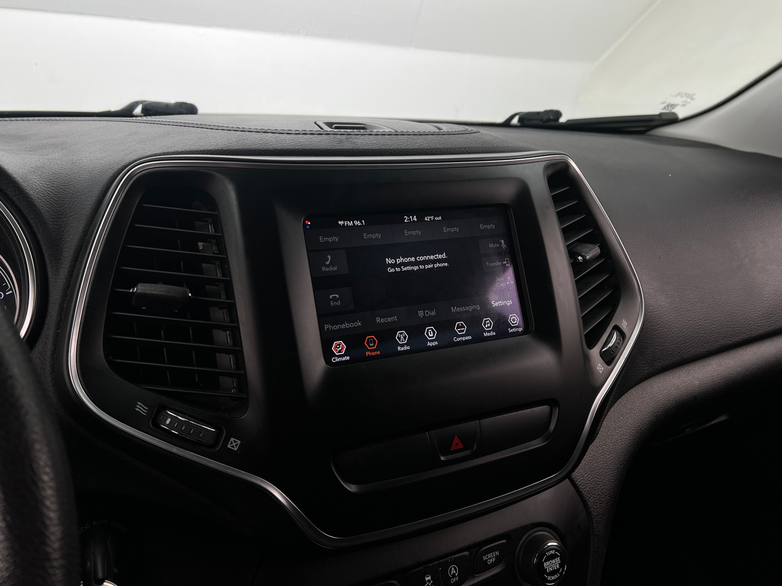 Thumbnail: 2019 Jeep Cherokee - 4