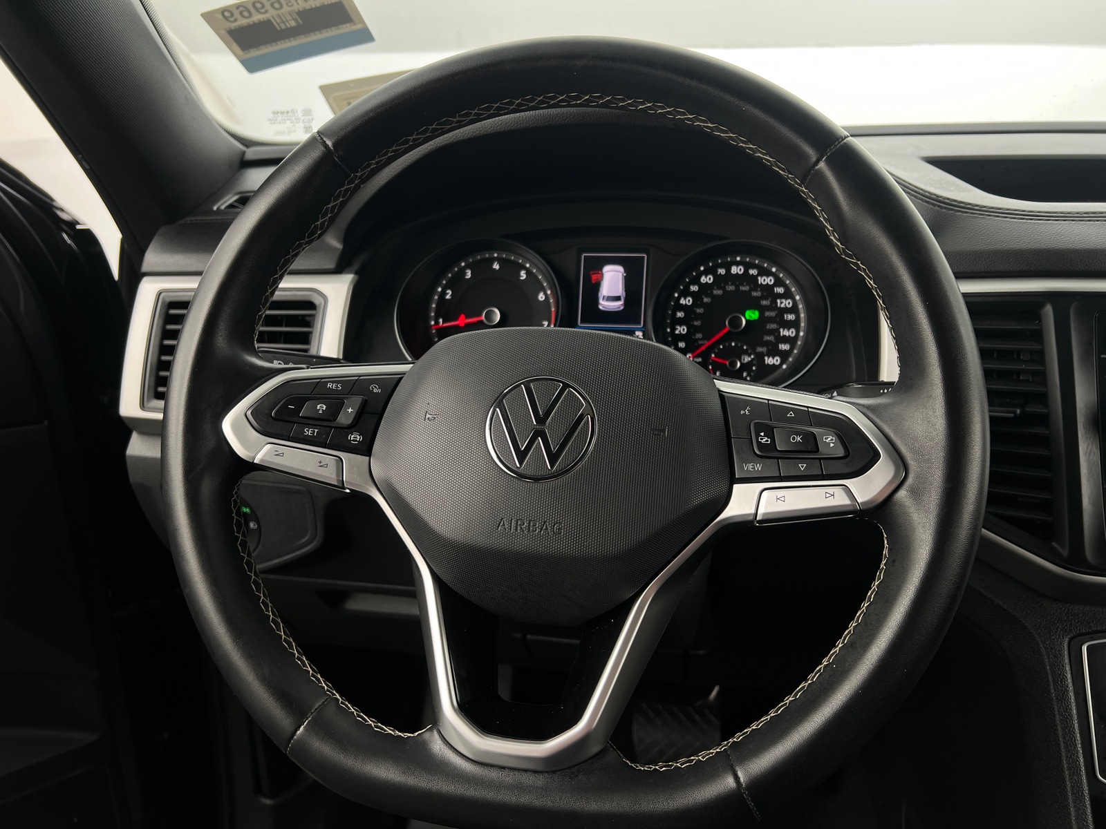 Thumbnail: 2021 Volkswagen Atlas - 4