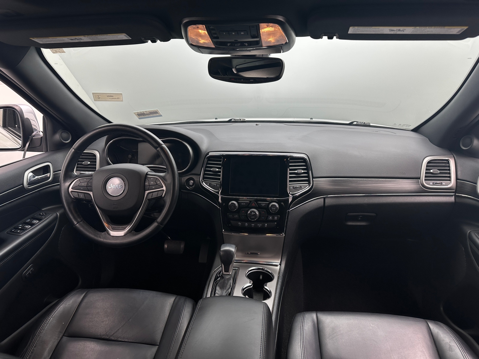 Thumbnail: 2020 Jeep Grand Cherokee - 2