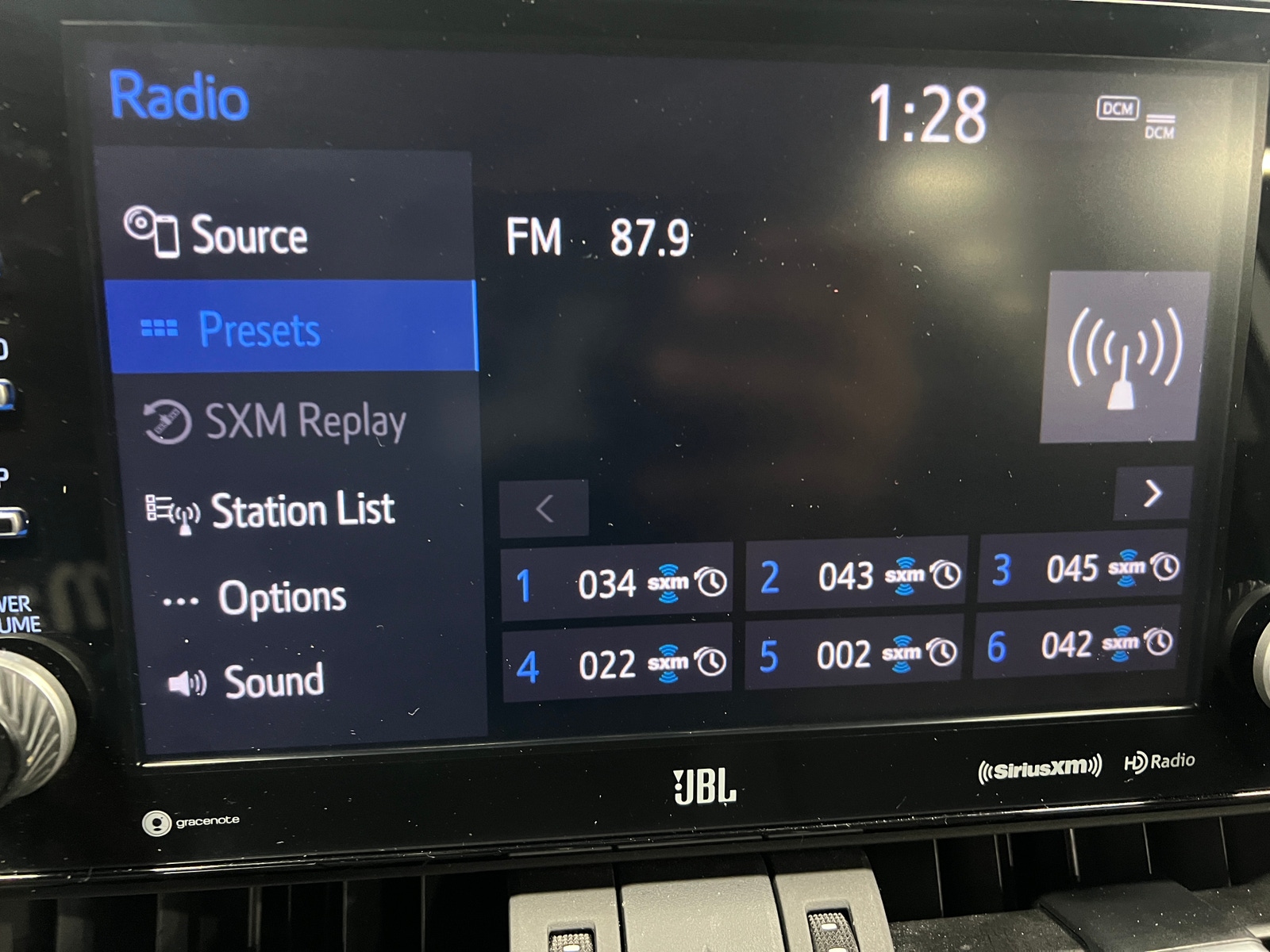 Thumbnail: 2022 Toyota RAV4 - 3