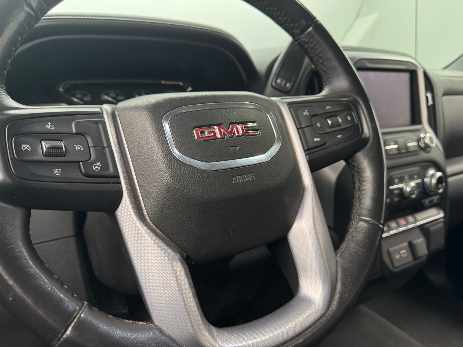 Thumbnail: 2022 GMC Sierra 1500 - 5