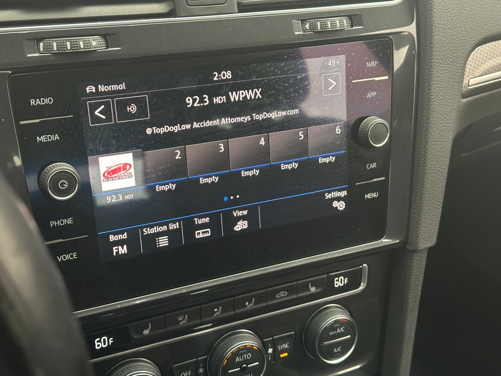 Thumbnail: 2018 Volkswagen Golf - 3