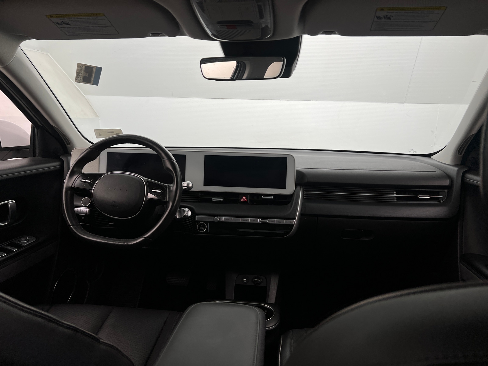 Thumbnail: 2023 Hyundai Ioniq 5 - 3