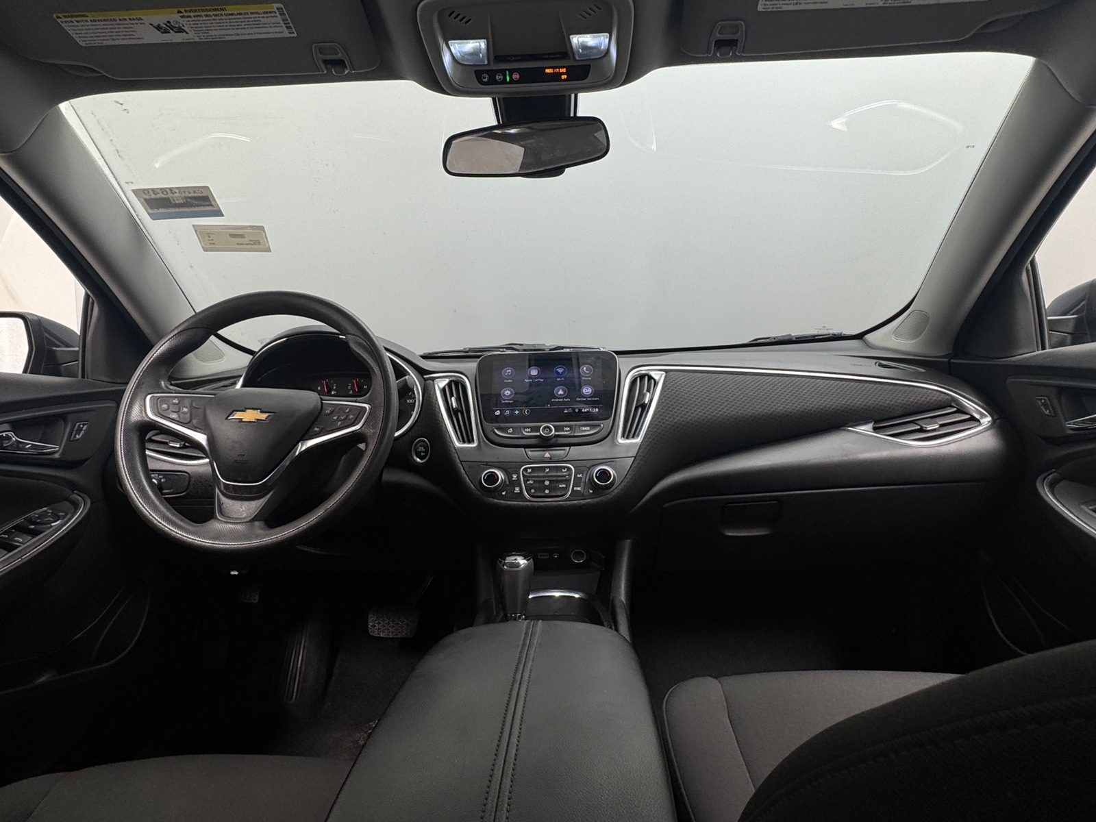 Thumbnail: 2019 Chevrolet Malibu - 3