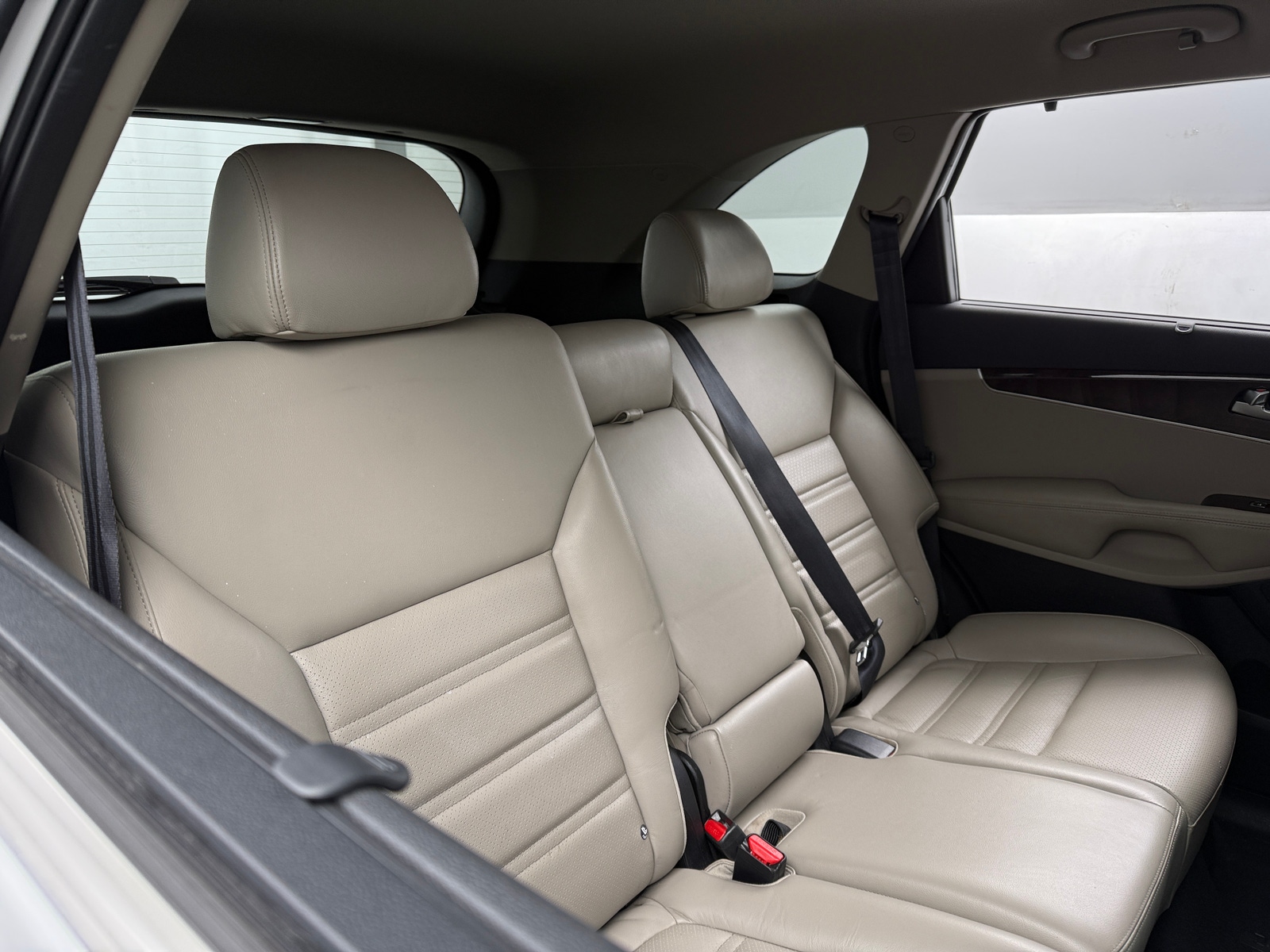 Thumbnail: 2016 Kia Sorento - 5