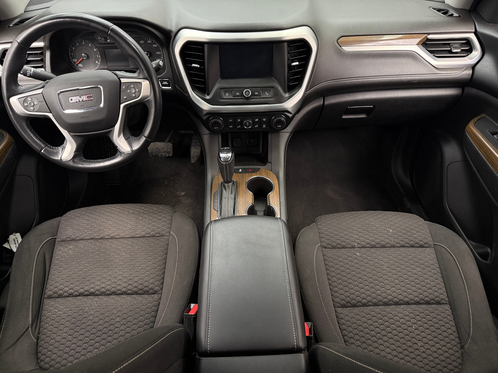 Thumbnail: 2018 GMC Acadia - 3