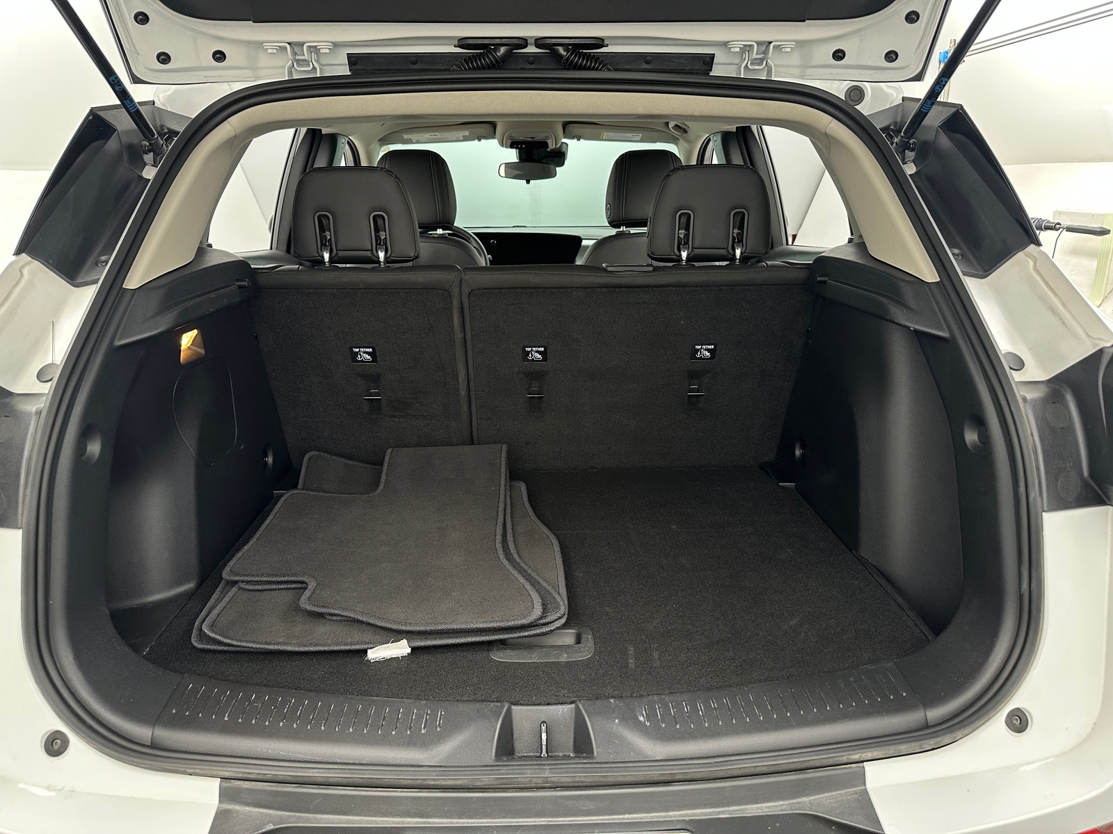 Thumbnail: 2025 Buick Encore GX - 6